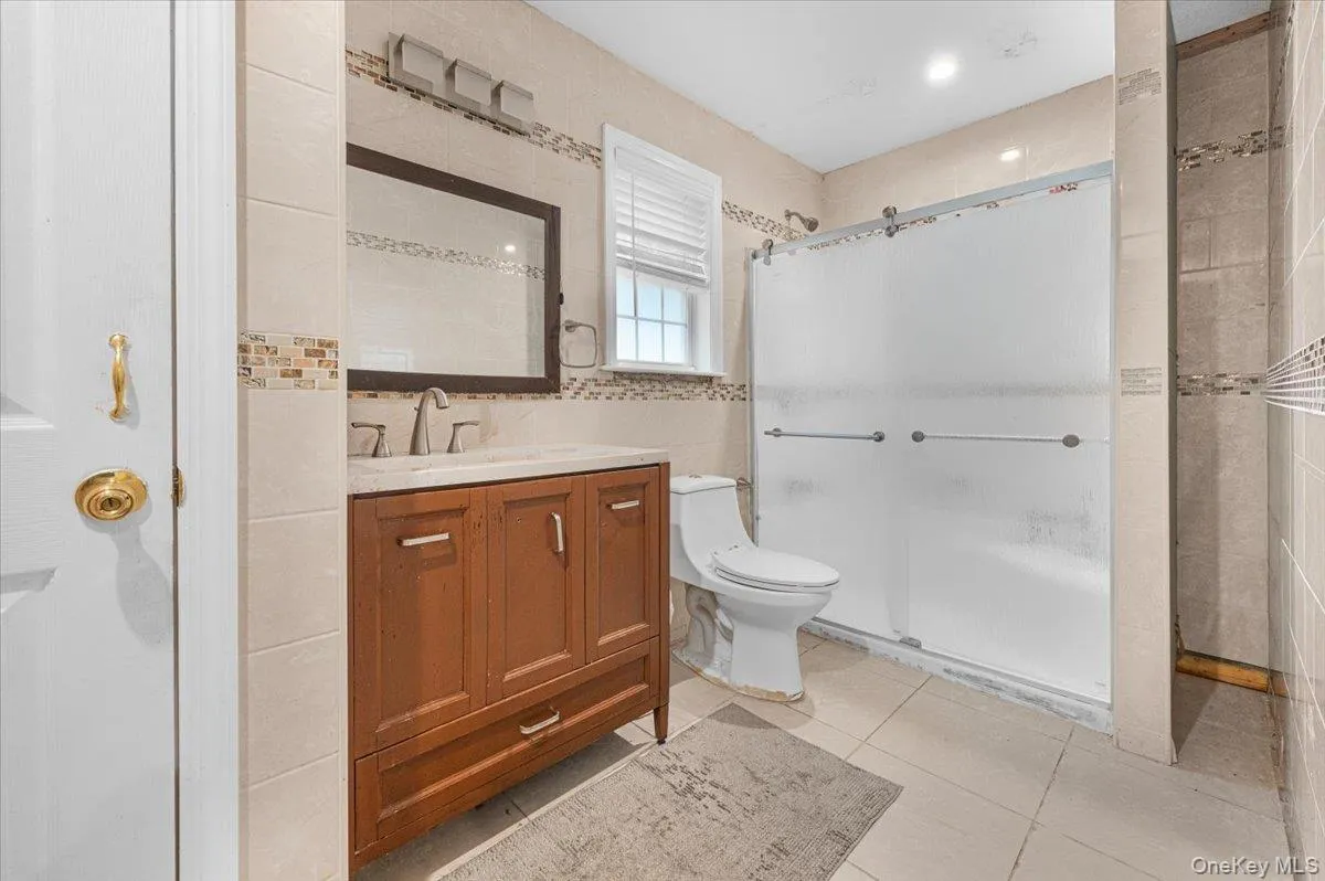 571 Park Avenue, Hempstead, NY, 5 Bedrooms Bedrooms, 7 Rooms Rooms,2 BathroomsBathrooms,Residential,For Rent,Park,0,1034531 571 Park Avenue, Hempstead, NY, 5 Bedrooms Bedrooms, 7 Rooms Rooms,2 BathroomsBathrooms,Residential,For Rent,Park,0,1034531