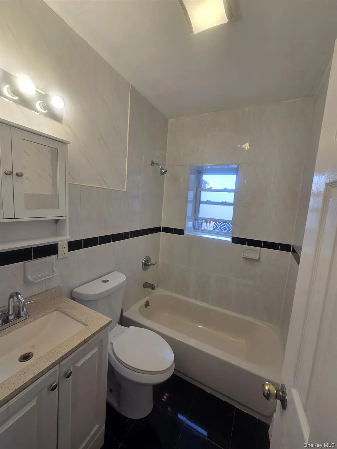 3223 96th Street, New York, NY, 4 Bedrooms Bedrooms, 6 Rooms Rooms,1 BathroomBathrooms,Residential Lease,For Rent,96th,0,1034532 3223 96th Street, New York, NY, 4 Bedrooms Bedrooms, 6 Rooms Rooms,1 BathroomBathrooms,Residential Lease,For Rent,96th,0,1034532