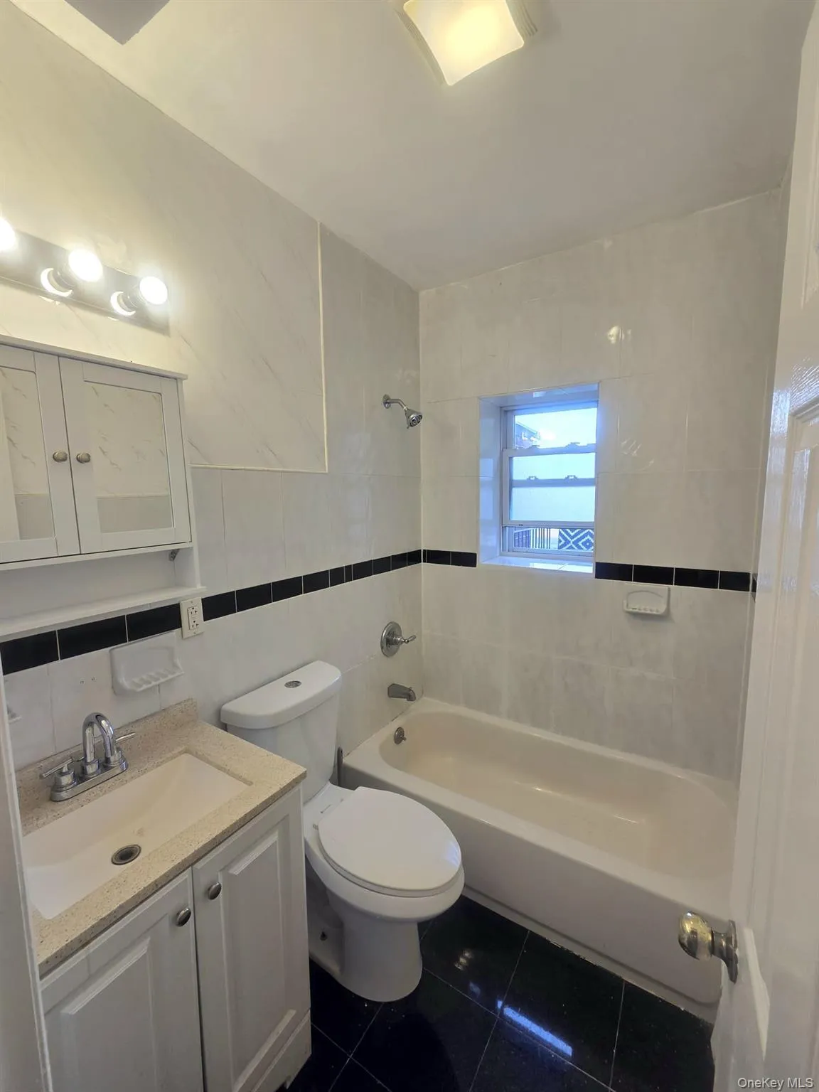 3223 96th Street, New York, NY, 4 Bedrooms Bedrooms, 6 Rooms Rooms,1 BathroomBathrooms,Residential Lease,For Rent,96th,0,1034532 3223 96th Street, New York, NY, 4 Bedrooms Bedrooms, 6 Rooms Rooms,1 BathroomBathrooms,Residential Lease,For Rent,96th,0,1034532
