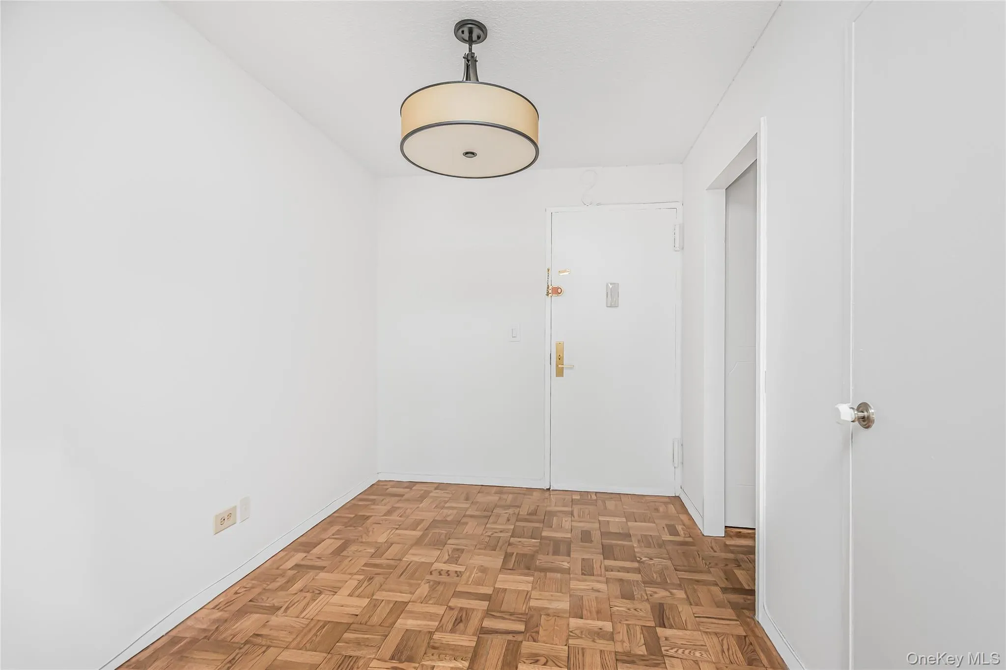 3333 Henry Hudson Parkway, New York, NY, 1 Bedroom Bedrooms, 3 Rooms Rooms,1 BathroomBathrooms,Residential Lease,For Rent,Henry Hudson,0,1034533 3333 Henry Hudson Parkway, New York, NY, 1 Bedroom Bedrooms, 3 Rooms Rooms,1 BathroomBathrooms,Residential Lease,For Rent,Henry Hudson,0,1034533