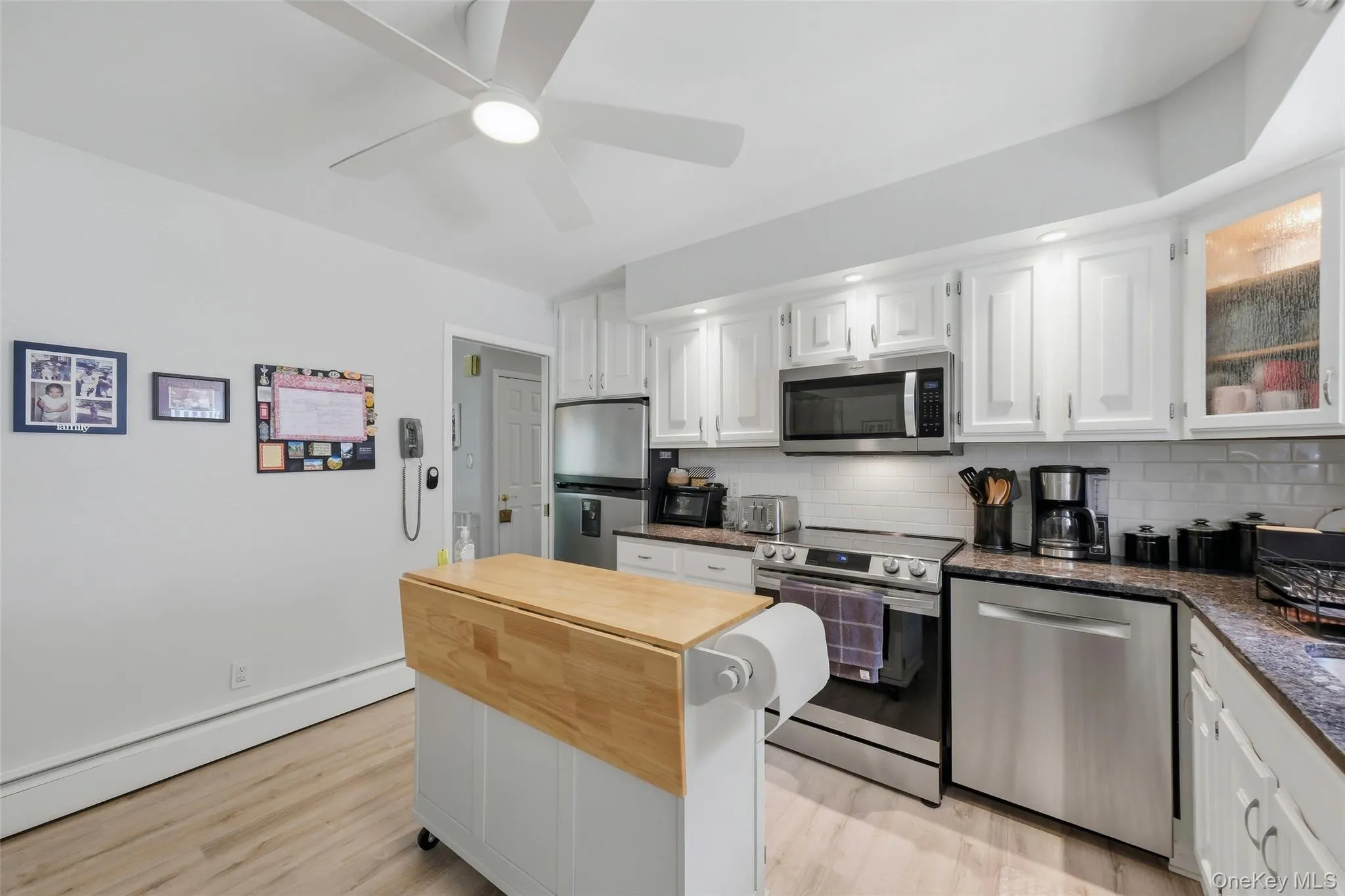 30 Harkin Road, Carmel, NY, 3 Bedrooms Bedrooms, 8 Rooms Rooms,1 BathroomBathrooms,Residential,For Rent,Harkin,0,1034539 30 Harkin Road, Carmel, NY, 3 Bedrooms Bedrooms, 8 Rooms Rooms,1 BathroomBathrooms,Residential,For Rent,Harkin,0,1034539