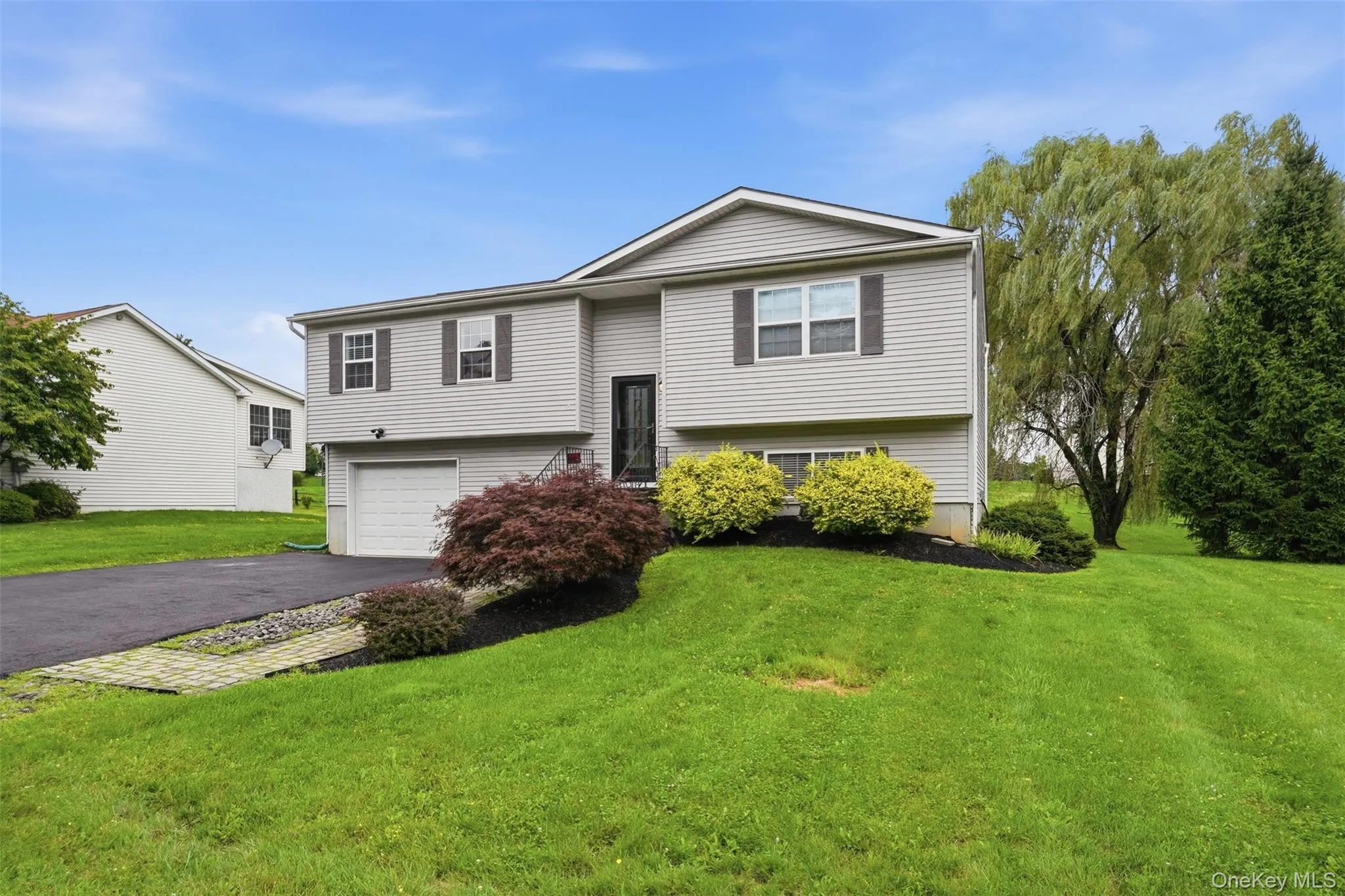 17 Watkins Drive, Montgomery, NY, 3 Bedrooms Bedrooms, 7 Rooms Rooms,3 BathroomsBathrooms,Residential Lease,For Rent,Watkins,0,1034541 17 Watkins Drive, Montgomery, NY, 3 Bedrooms Bedrooms, 7 Rooms Rooms,3 BathroomsBathrooms,Residential Lease,For Rent,Watkins,0,1034541
