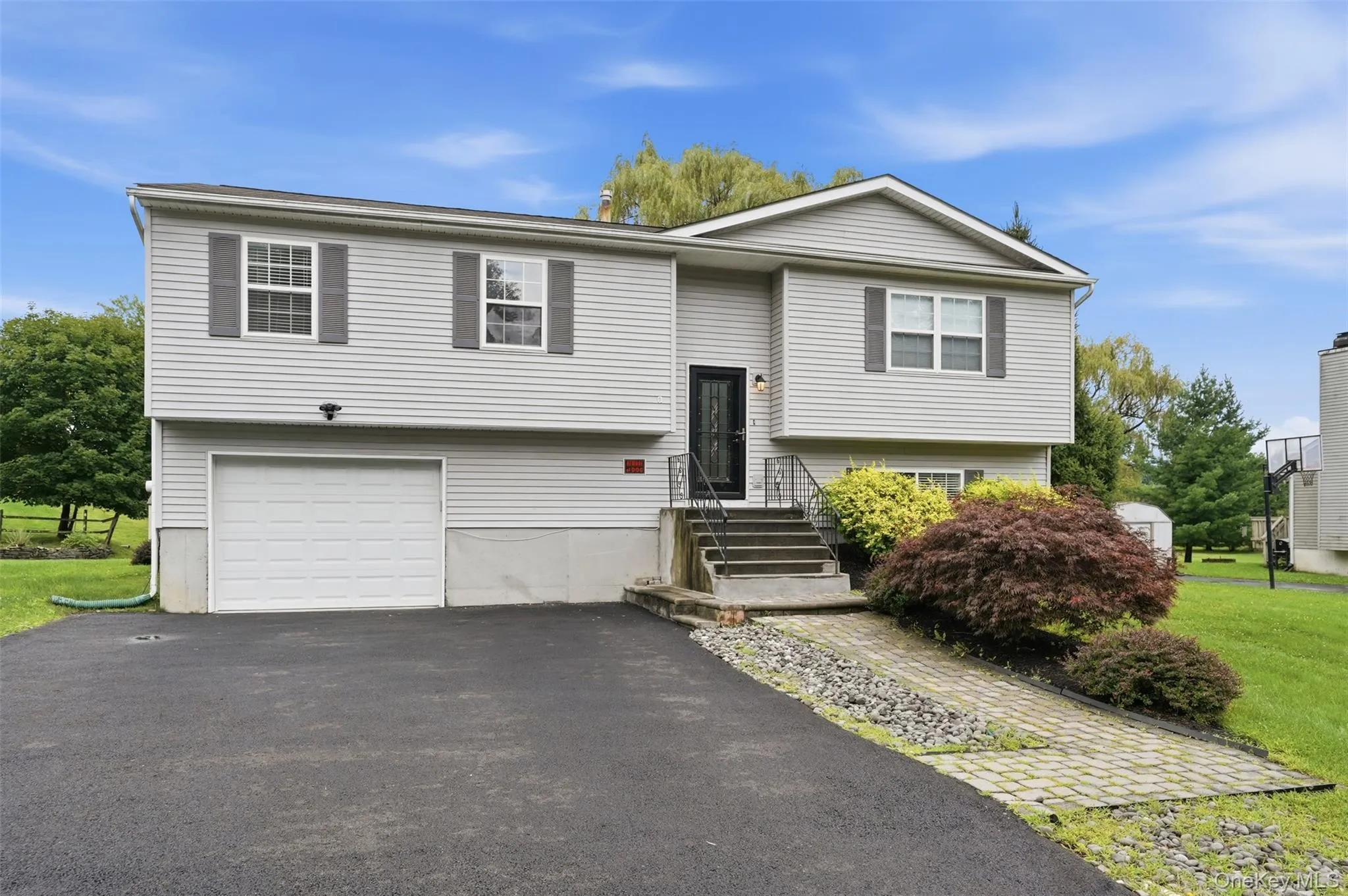 17 Watkins Drive, Montgomery, NY, 3 Bedrooms Bedrooms, 7 Rooms Rooms,3 BathroomsBathrooms,Residential Lease,For Rent,Watkins,0,1034541 17 Watkins Drive, Montgomery, NY, 3 Bedrooms Bedrooms, 7 Rooms Rooms,3 BathroomsBathrooms,Residential Lease,For Rent,Watkins,0,1034541