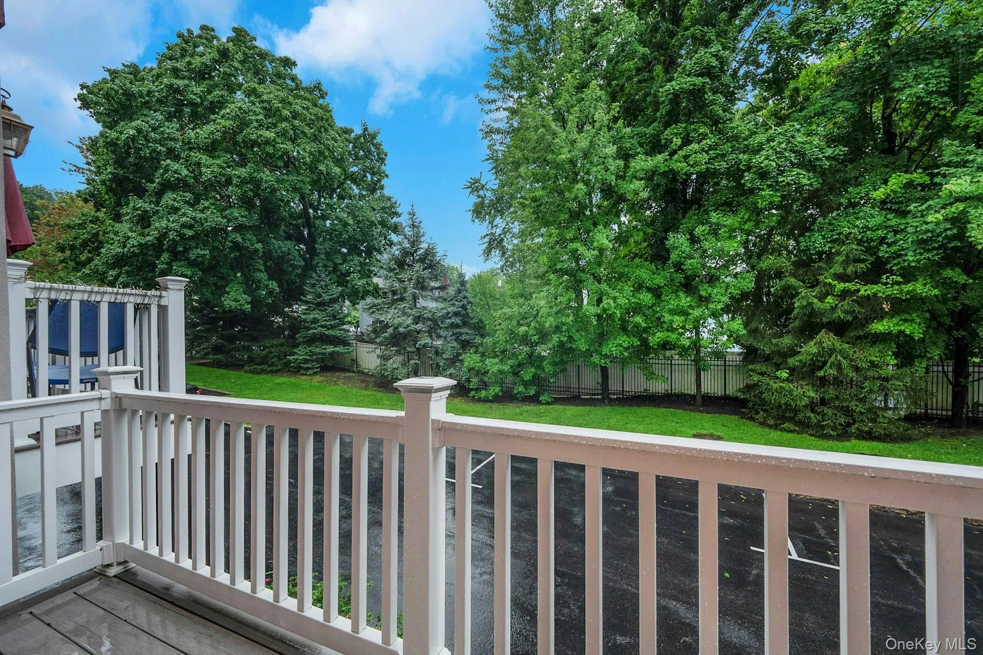 142 Brook Street, Eastchester, NY, 2 Bedrooms Bedrooms, 6 Rooms Rooms,3 BathroomsBathrooms,Residential Lease,For Rent,Brook,0,1034545 142 Brook Street, Eastchester, NY, 2 Bedrooms Bedrooms, 6 Rooms Rooms,3 BathroomsBathrooms,Residential Lease,For Rent,Brook,0,1034545