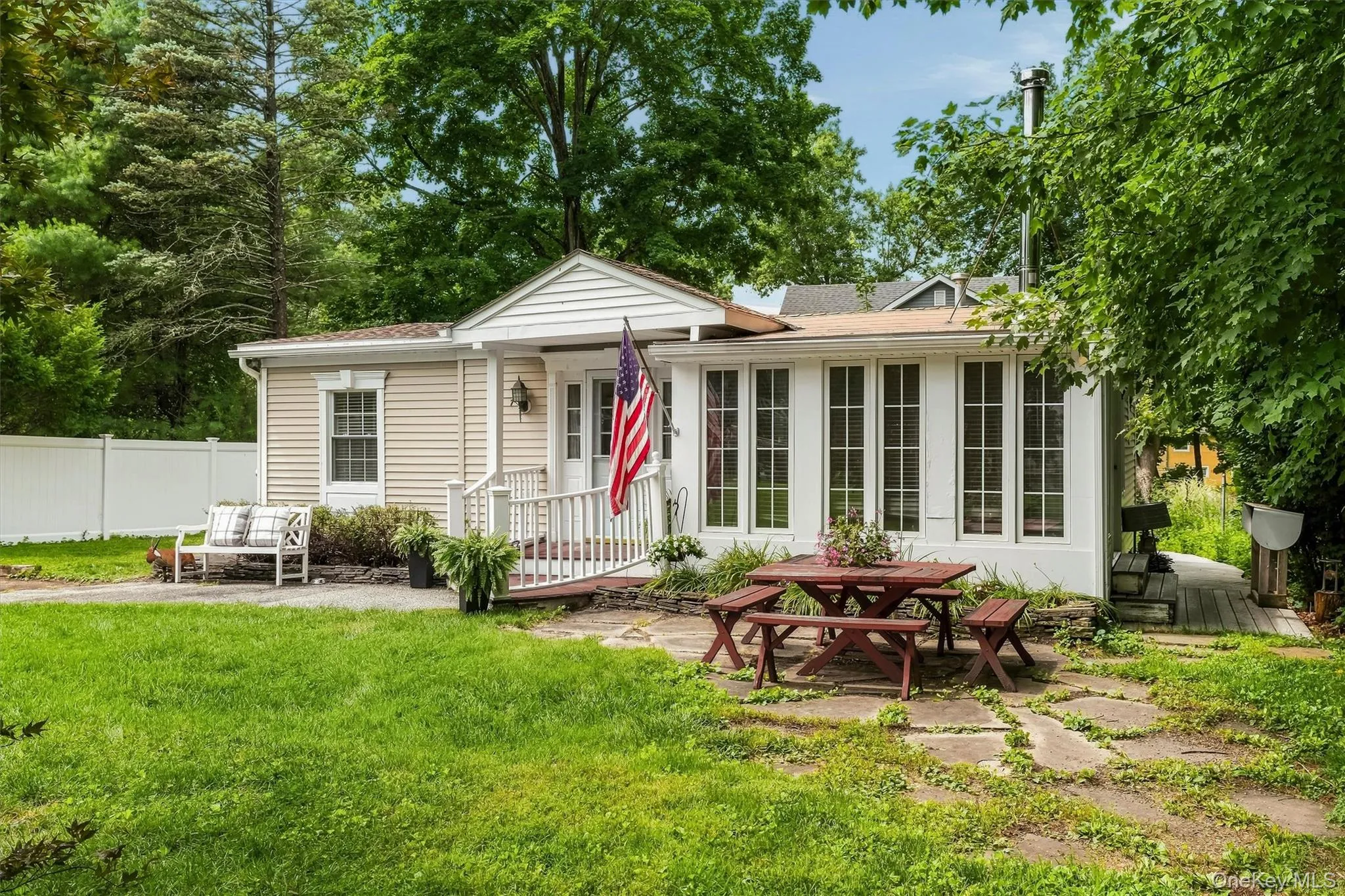 7 Locust Drive, Warwick (town), NY, 2 Bedrooms Bedrooms, 5 Rooms Rooms,1 BathroomBathrooms,Residential,For Rent,Locust,0,1034548 7 Locust Drive, Warwick (town), NY, 2 Bedrooms Bedrooms, 5 Rooms Rooms,1 BathroomBathrooms,Residential,For Rent,Locust,0,1034548