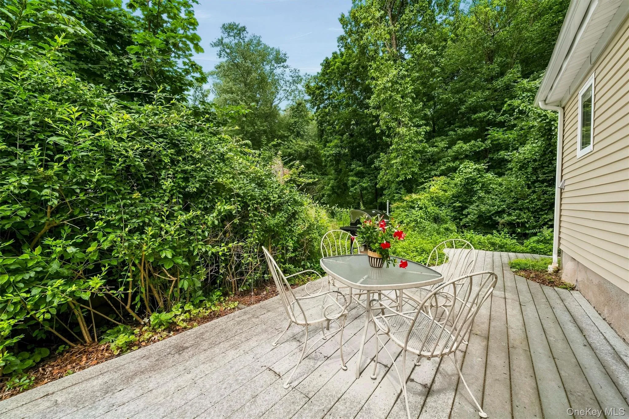 7 Locust Drive, Warwick (town), NY, 2 Bedrooms Bedrooms, 5 Rooms Rooms,1 BathroomBathrooms,Residential,For Rent,Locust,0,1034548 7 Locust Drive, Warwick (town), NY, 2 Bedrooms Bedrooms, 5 Rooms Rooms,1 BathroomBathrooms,Residential,For Rent,Locust,0,1034548