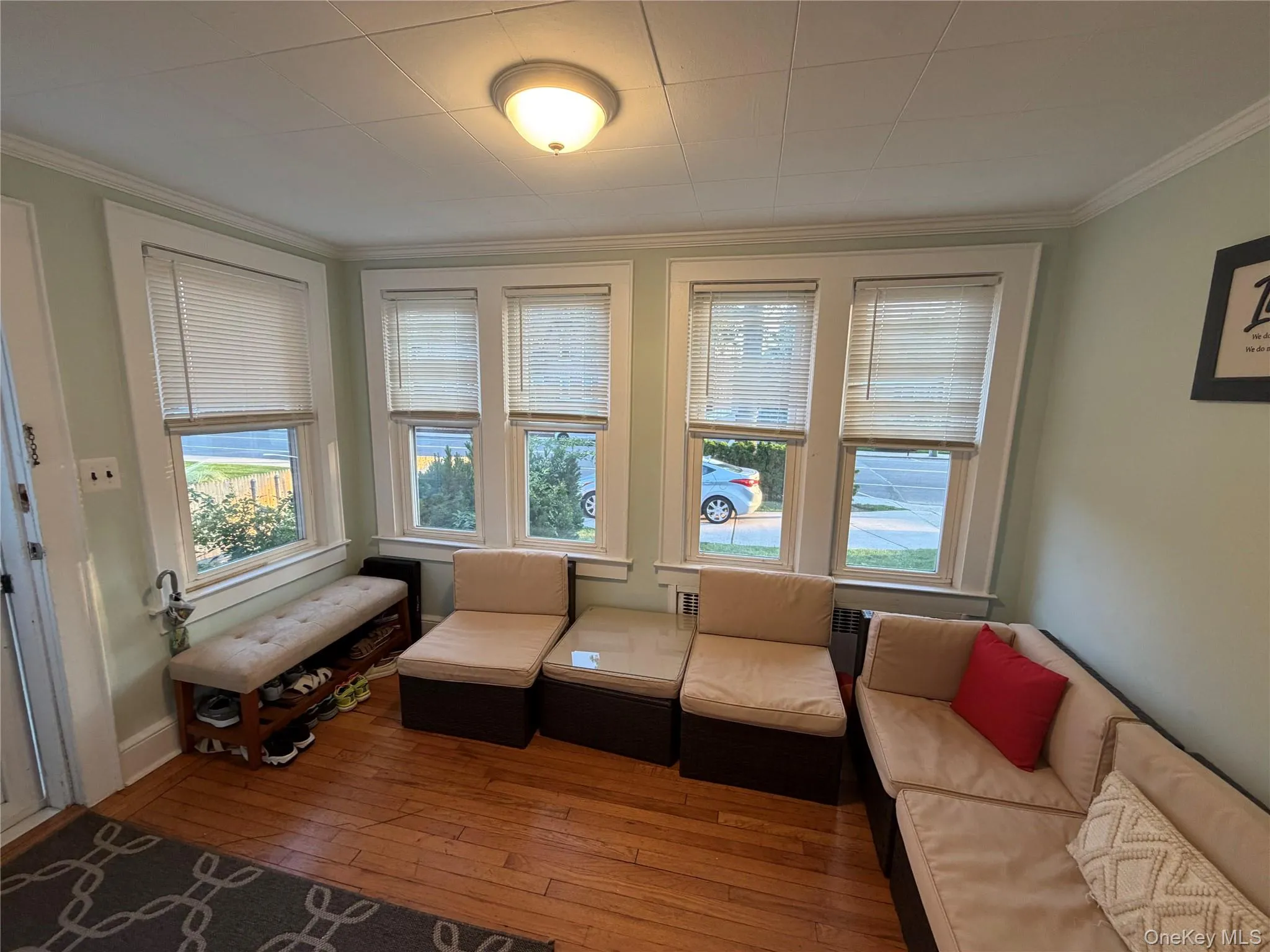 180 Atlantic Avenue, Hempstead, NY, 3 Bedrooms Bedrooms, 8 Rooms Rooms,1 BathroomBathrooms,Residential Lease,For Rent,Atlantic,0,1034557 180 Atlantic Avenue, Hempstead, NY, 3 Bedrooms Bedrooms, 8 Rooms Rooms,1 BathroomBathrooms,Residential Lease,For Rent,Atlantic,0,1034557