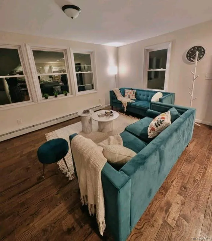 580 Lakes Road, Monroe, NY, 3 Bedrooms Bedrooms, 7 Rooms Rooms,2 BathroomsBathrooms,Residential Lease,For Rent,Lakes,0,1034558 580 Lakes Road, Monroe, NY, 3 Bedrooms Bedrooms, 7 Rooms Rooms,2 BathroomsBathrooms,Residential Lease,For Rent,Lakes,0,1034558
