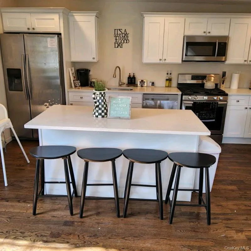 580 Lakes Road, Monroe, NY, 3 Bedrooms Bedrooms, 7 Rooms Rooms,2 BathroomsBathrooms,Residential Lease,For Rent,Lakes,0,1034558 580 Lakes Road, Monroe, NY, 3 Bedrooms Bedrooms, 7 Rooms Rooms,2 BathroomsBathrooms,Residential Lease,For Rent,Lakes,0,1034558