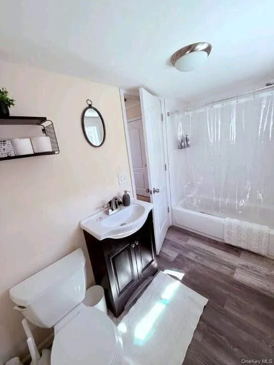 580 Lakes Road, Monroe, NY, 3 Bedrooms Bedrooms, 7 Rooms Rooms,2 BathroomsBathrooms,Residential Lease,For Rent,Lakes,0,1034558 580 Lakes Road, Monroe, NY, 3 Bedrooms Bedrooms, 7 Rooms Rooms,2 BathroomsBathrooms,Residential Lease,For Rent,Lakes,0,1034558
