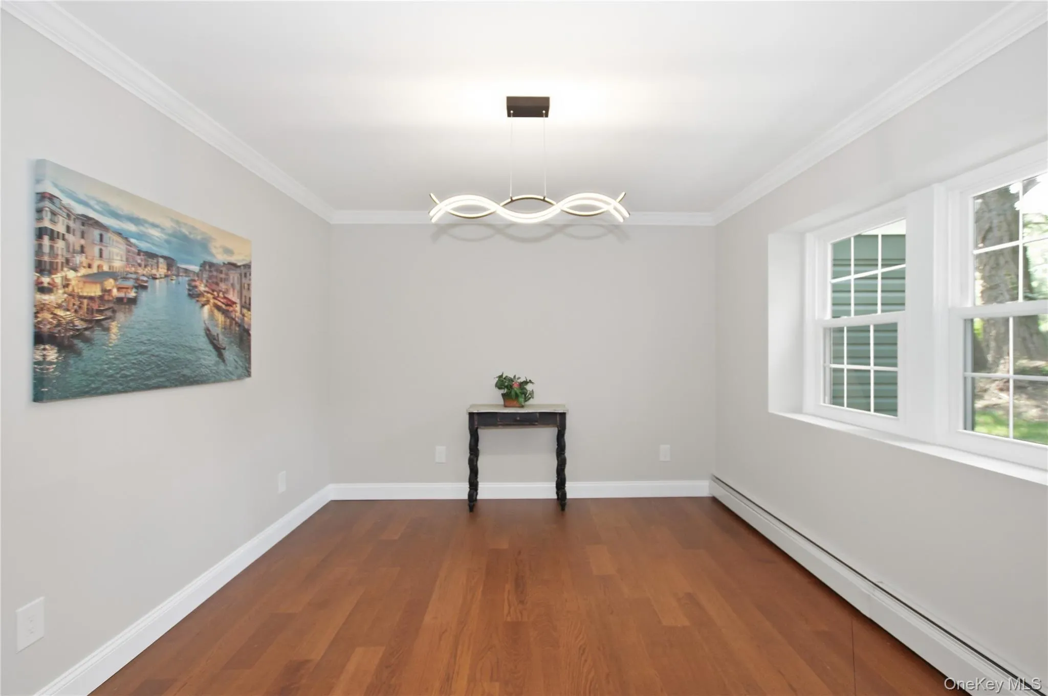 Dining Room or Home Office Dining Room or Home Office