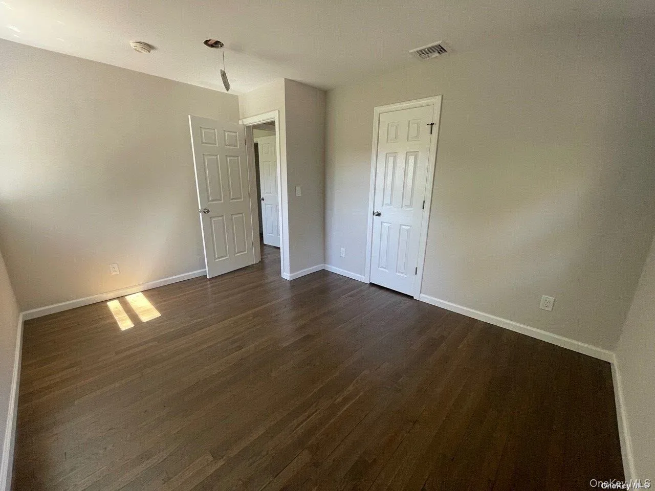 604 High Street, Brookhaven, NY, 3 Bedrooms Bedrooms, 7 Rooms Rooms,3 BathroomsBathrooms,Residential Lease,For Rent,High,0,1034563 604 High Street, Brookhaven, NY, 3 Bedrooms Bedrooms, 7 Rooms Rooms,3 BathroomsBathrooms,Residential Lease,For Rent,High,0,1034563