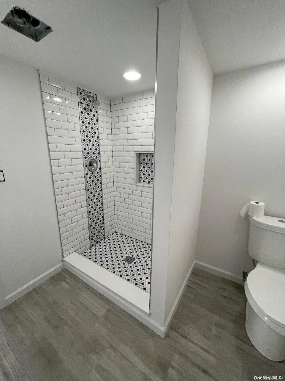 604 High Street, Brookhaven, NY, 3 Bedrooms Bedrooms, 7 Rooms Rooms,3 BathroomsBathrooms,Residential Lease,For Rent,High,0,1034563 604 High Street, Brookhaven, NY, 3 Bedrooms Bedrooms, 7 Rooms Rooms,3 BathroomsBathrooms,Residential Lease,For Rent,High,0,1034563