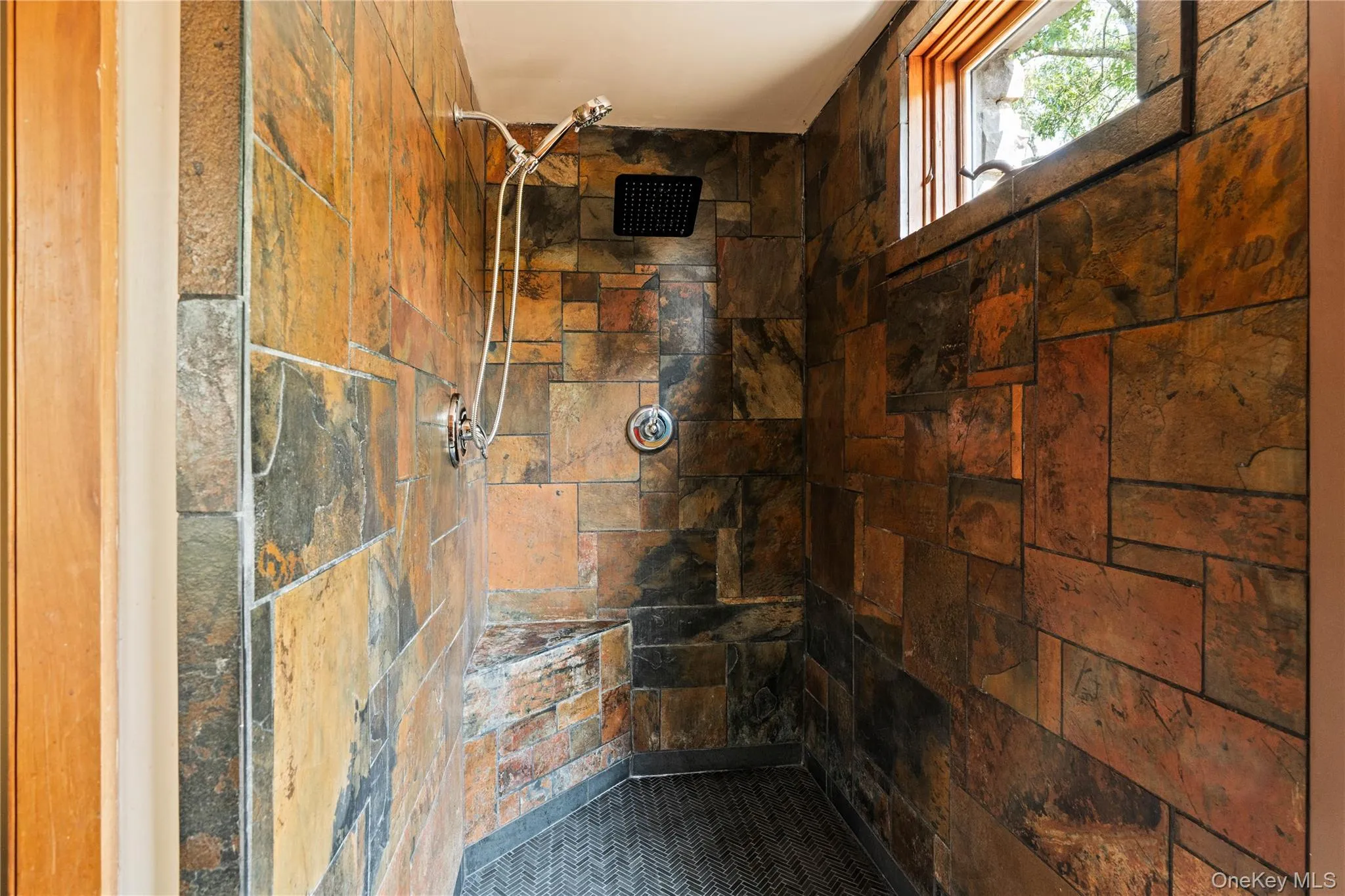 567 Four Mile Point Road, Coxsackie, NY, 4 Bedrooms Bedrooms, 10 Rooms Rooms,3 BathroomsBathrooms,Residential,For Rent,Four Mile Point,0,1034568 567 Four Mile Point Road, Coxsackie, NY, 4 Bedrooms Bedrooms, 10 Rooms Rooms,3 BathroomsBathrooms,Residential,For Rent,Four Mile Point,0,1034568