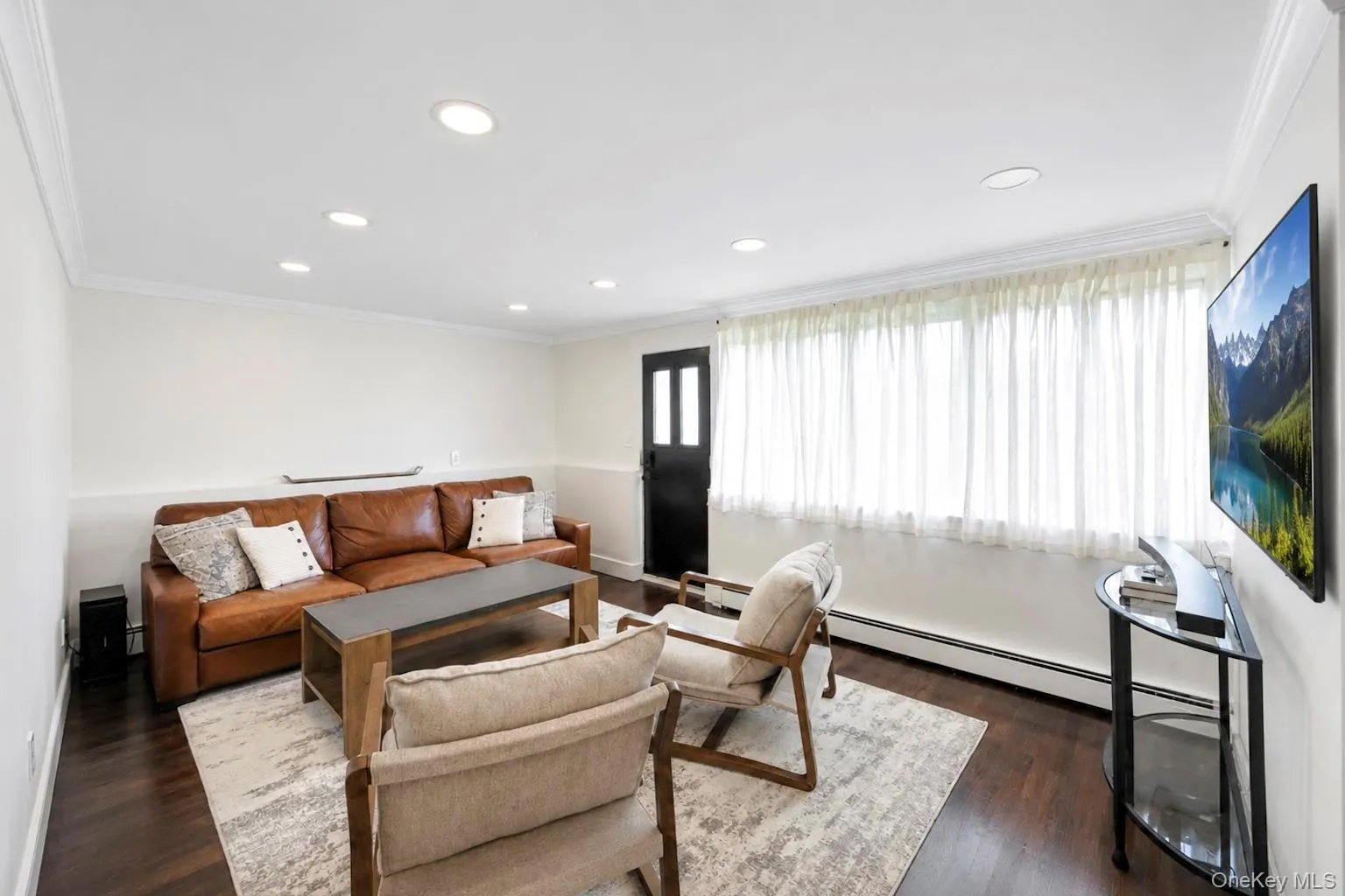 4 Balsam Drive, Oyster Bay, NY, 4 Bedrooms Bedrooms, 8 Rooms Rooms,2 BathroomsBathrooms,Residential,For Rent,Balsam,0,1034569 4 Balsam Drive, Oyster Bay, NY, 4 Bedrooms Bedrooms, 8 Rooms Rooms,2 BathroomsBathrooms,Residential,For Rent,Balsam,0,1034569