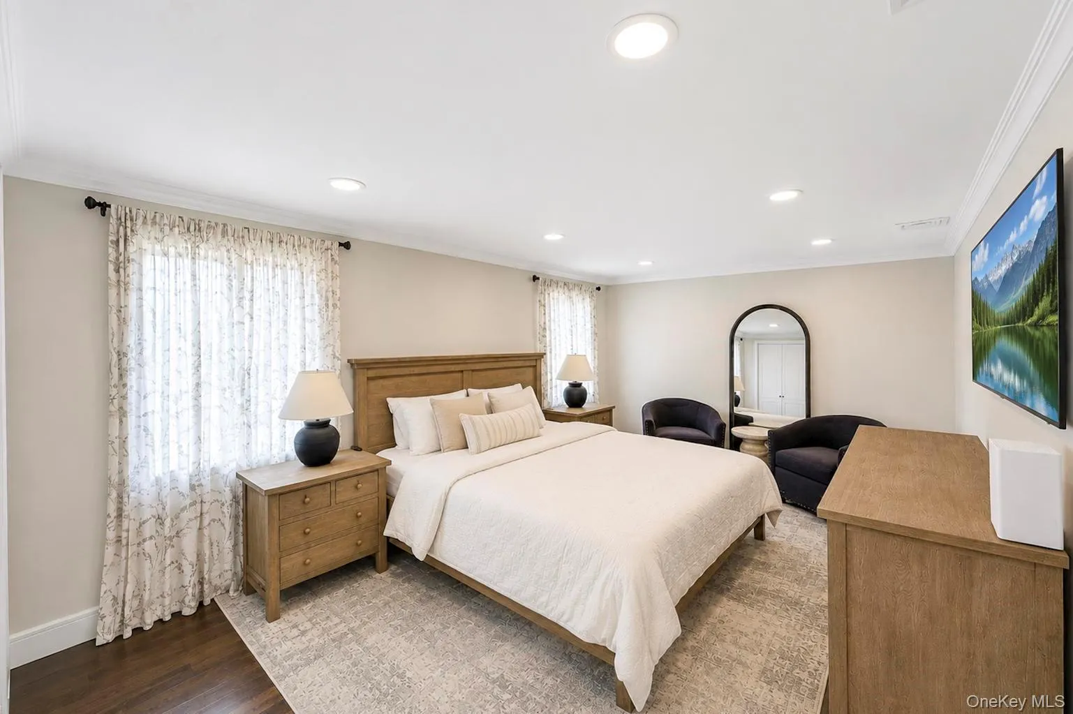 4 Balsam Drive, Oyster Bay, NY, 4 Bedrooms Bedrooms, 8 Rooms Rooms,2 BathroomsBathrooms,Residential,For Rent,Balsam,0,1034569 4 Balsam Drive, Oyster Bay, NY, 4 Bedrooms Bedrooms, 8 Rooms Rooms,2 BathroomsBathrooms,Residential,For Rent,Balsam,0,1034569