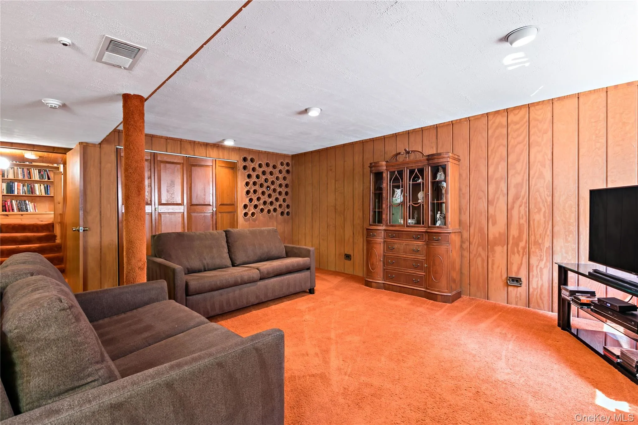 68 Burns Place, Ossining, NY, 3 Bedrooms Bedrooms, 8 Rooms Rooms,2 BathroomsBathrooms,Residential,For Rent,Burns,0,1034571 68 Burns Place, Ossining, NY, 3 Bedrooms Bedrooms, 8 Rooms Rooms,2 BathroomsBathrooms,Residential,For Rent,Burns,0,1034571