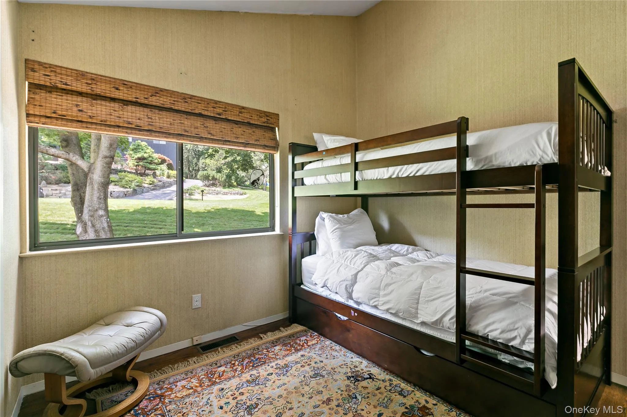 68 Burns Place, Ossining, NY, 3 Bedrooms Bedrooms, 8 Rooms Rooms,2 BathroomsBathrooms,Residential,For Rent,Burns,0,1034571 68 Burns Place, Ossining, NY, 3 Bedrooms Bedrooms, 8 Rooms Rooms,2 BathroomsBathrooms,Residential,For Rent,Burns,0,1034571