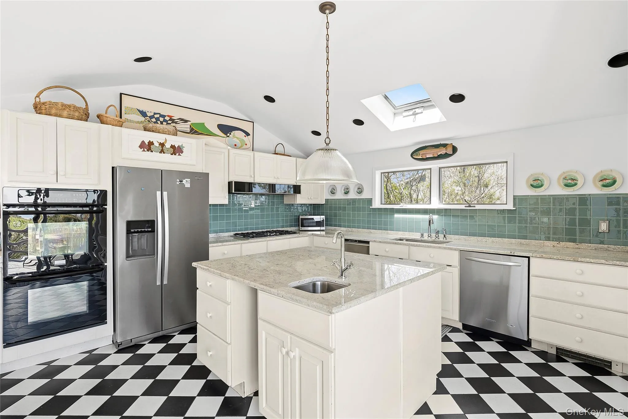 405 Dune Road, Southampton, NY, 5 Bedrooms Bedrooms, 11 Rooms Rooms,4 BathroomsBathrooms,Residential,For Rent,Dune,0,1034573 405 Dune Road, Southampton, NY, 5 Bedrooms Bedrooms, 11 Rooms Rooms,4 BathroomsBathrooms,Residential,For Rent,Dune,0,1034573