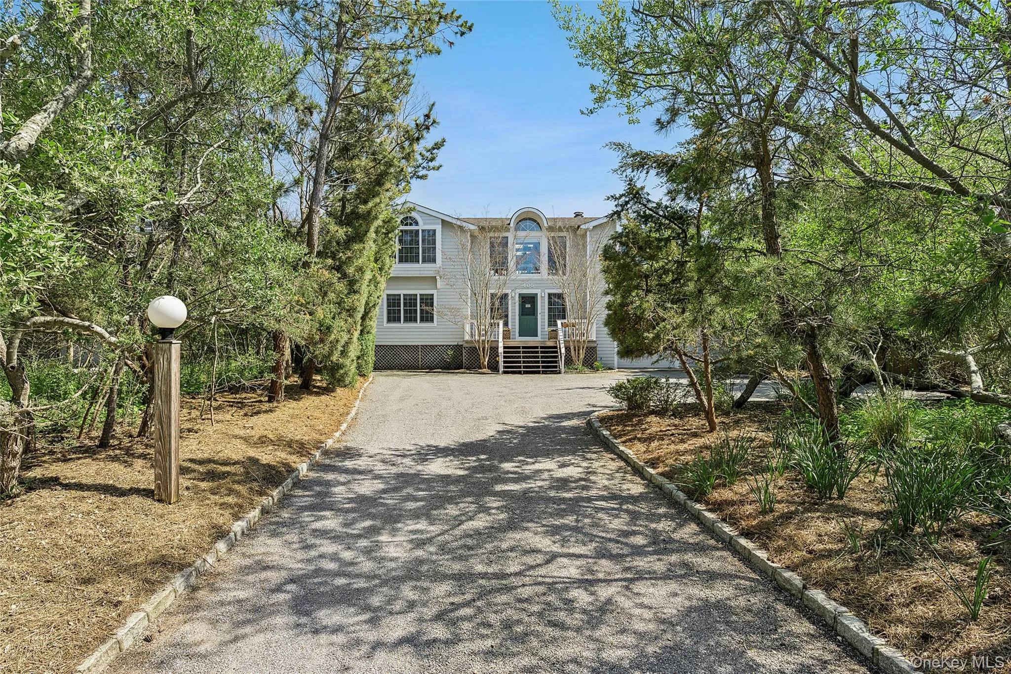 405 Dune Road, Southampton, NY, 5 Bedrooms Bedrooms, 11 Rooms Rooms,4 BathroomsBathrooms,Residential,For Rent,Dune,0,1034573 405 Dune Road, Southampton, NY, 5 Bedrooms Bedrooms, 11 Rooms Rooms,4 BathroomsBathrooms,Residential,For Rent,Dune,0,1034573
