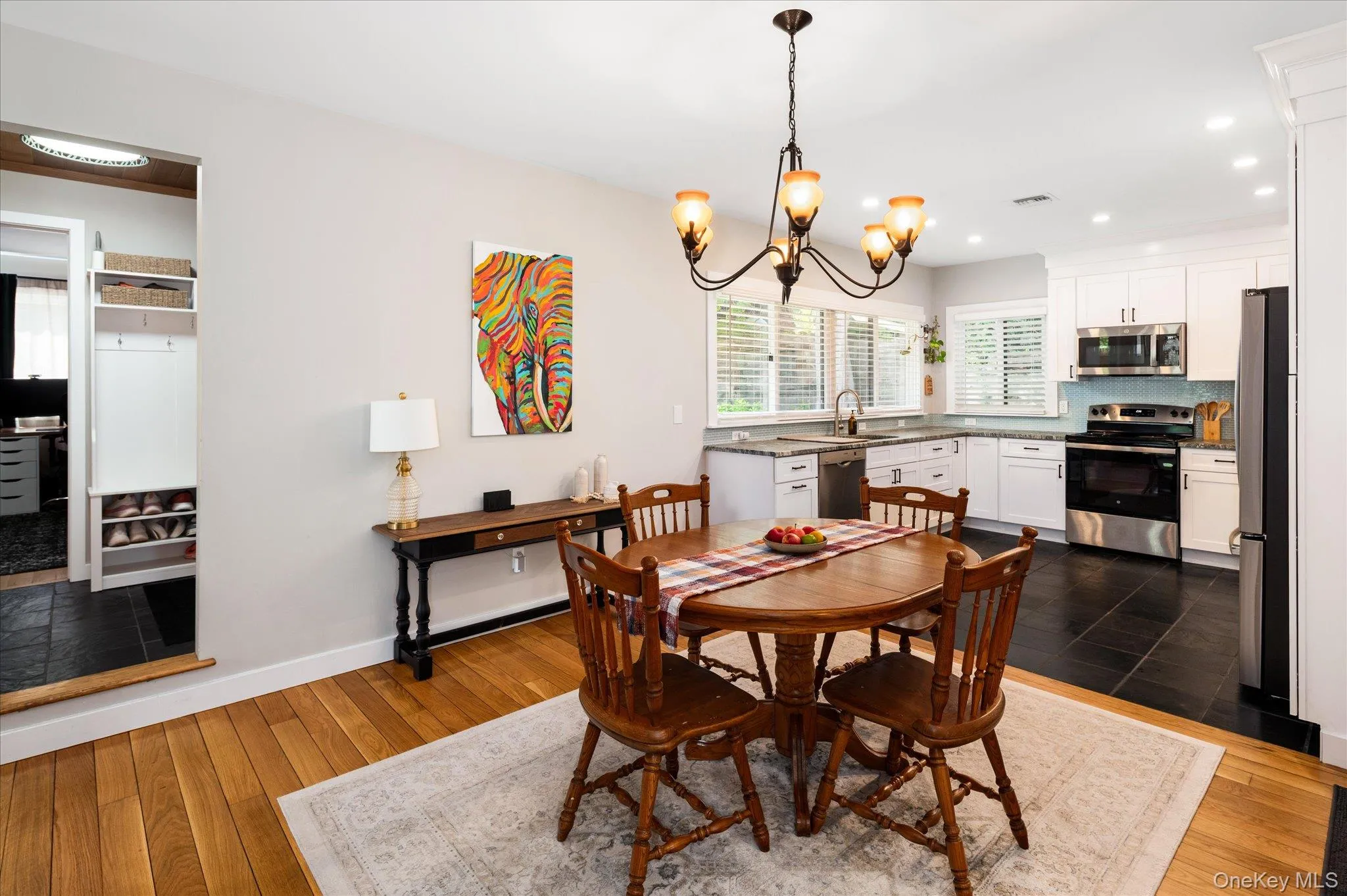 Dining Area to Kitchen Dining Area to Kitchen