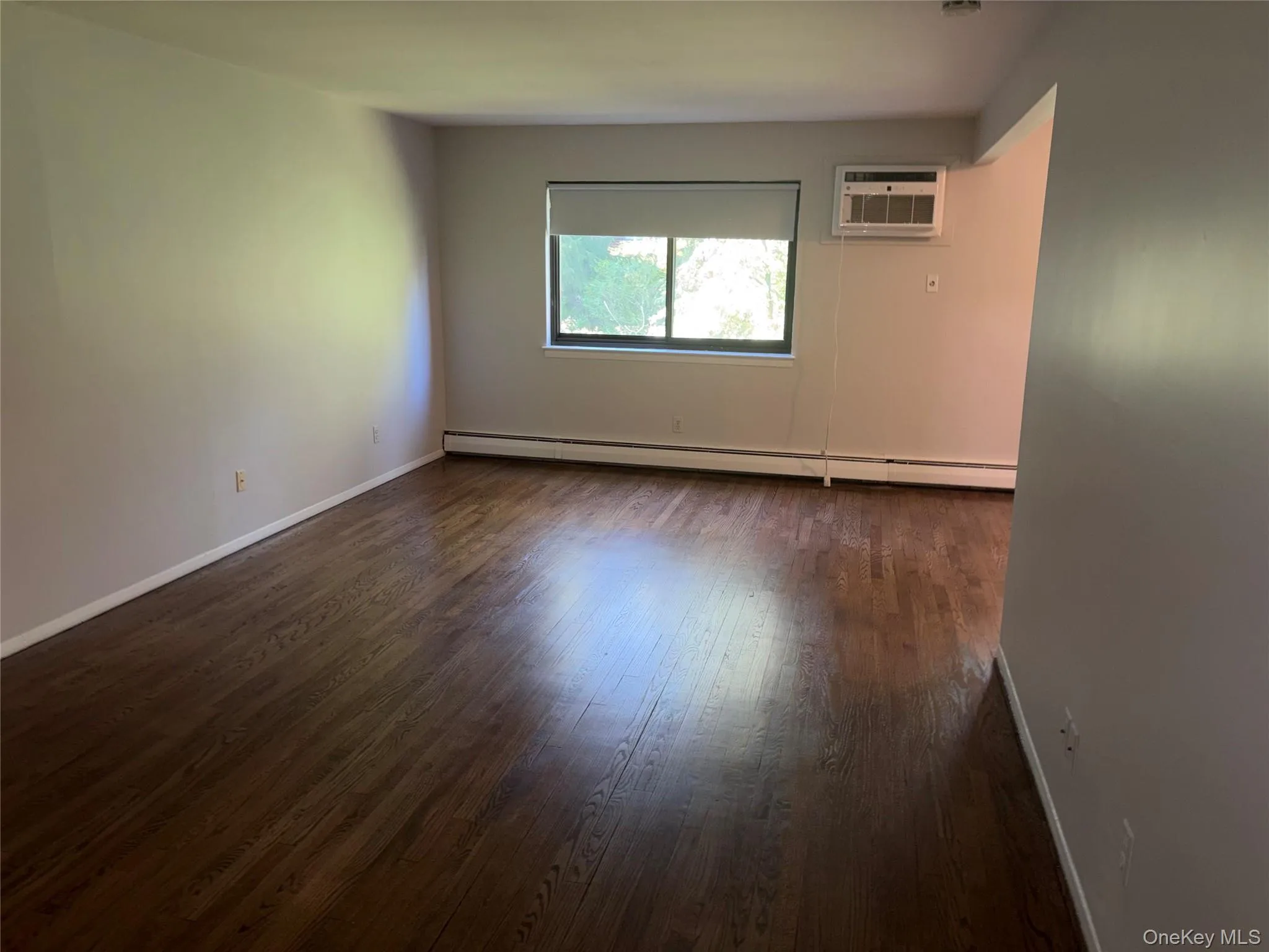 17 Brevoort Drive, Haverstraw, NY, 1 Bedroom Bedrooms, 4 Rooms Rooms,1 BathroomBathrooms,Residential Lease,For Rent,Brevoort,0,1034575 17 Brevoort Drive, Haverstraw, NY, 1 Bedroom Bedrooms, 4 Rooms Rooms,1 BathroomBathrooms,Residential Lease,For Rent,Brevoort,0,1034575