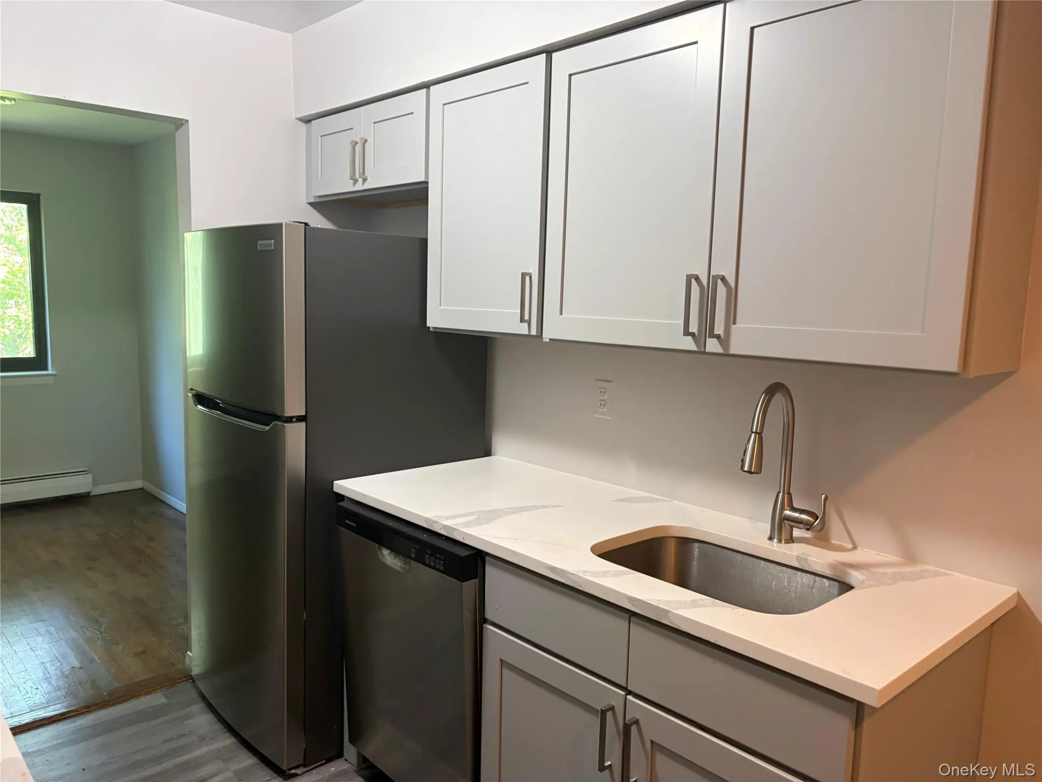 17 Brevoort Drive, Haverstraw, NY, 1 Bedroom Bedrooms, 4 Rooms Rooms,1 BathroomBathrooms,Residential Lease,For Rent,Brevoort,0,1034575 17 Brevoort Drive, Haverstraw, NY, 1 Bedroom Bedrooms, 4 Rooms Rooms,1 BathroomBathrooms,Residential Lease,For Rent,Brevoort,0,1034575