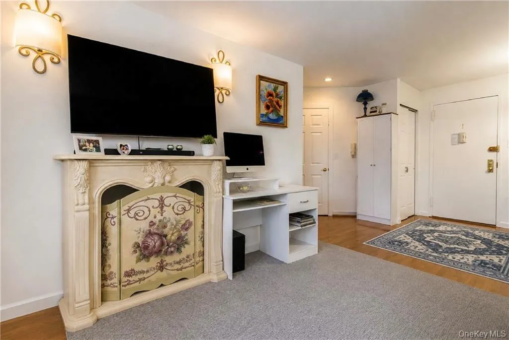 84-39 153rd Avenue, New York, NY, 1 Bedroom Bedrooms, 2 Rooms Rooms,1 BathroomBathrooms,Residential,For Rent,153rd,0,1034579 84-39 153rd Avenue, New York, NY, 1 Bedroom Bedrooms, 2 Rooms Rooms,1 BathroomBathrooms,Residential,For Rent,153rd,0,1034579