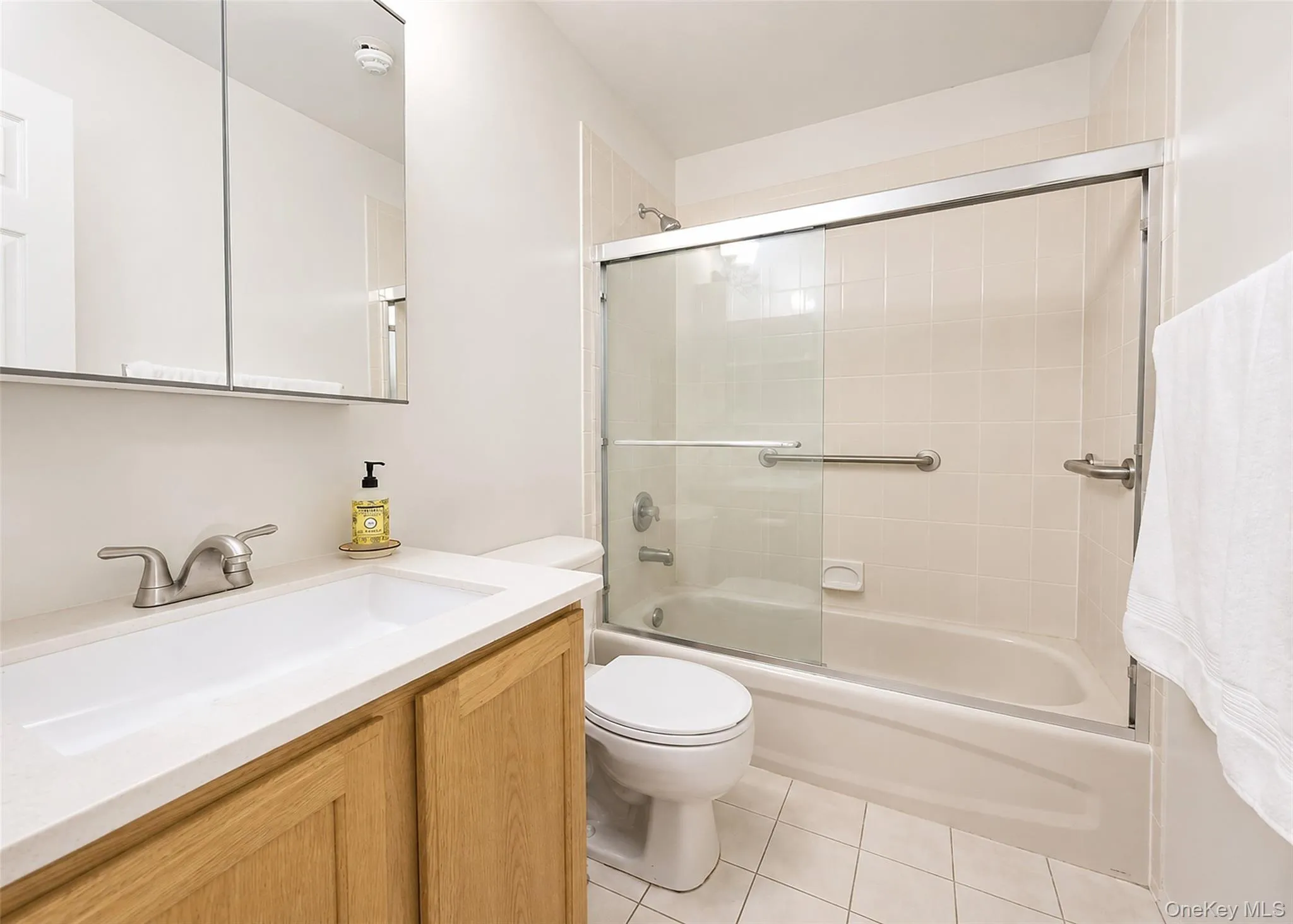 333 Prairie Court, Brookhaven, NY, 3 Bedrooms Bedrooms, 7 Rooms Rooms,2 BathroomsBathrooms,Residential,For Rent,Prairie,0,1034580 333 Prairie Court, Brookhaven, NY, 3 Bedrooms Bedrooms, 7 Rooms Rooms,2 BathroomsBathrooms,Residential,For Rent,Prairie,0,1034580