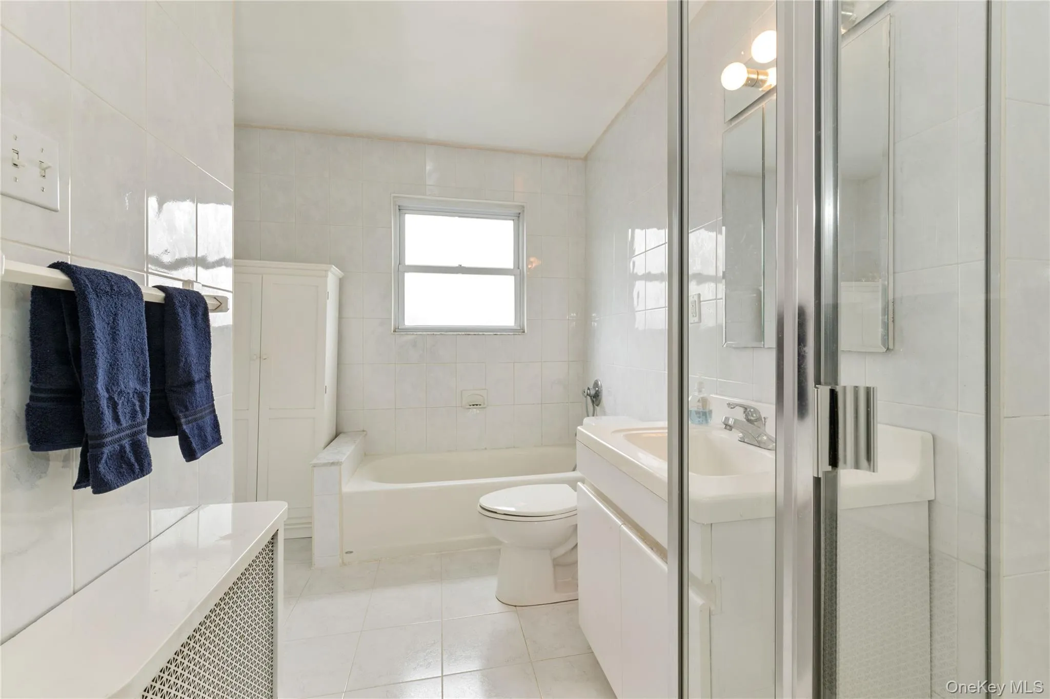 17519 74th Avenue, New York, NY, 3 Bedrooms Bedrooms, 7 Rooms Rooms,2 BathroomsBathrooms,Residential,For Rent,74th,0,1034581 17519 74th Avenue, New York, NY, 3 Bedrooms Bedrooms, 7 Rooms Rooms,2 BathroomsBathrooms,Residential,For Rent,74th,0,1034581