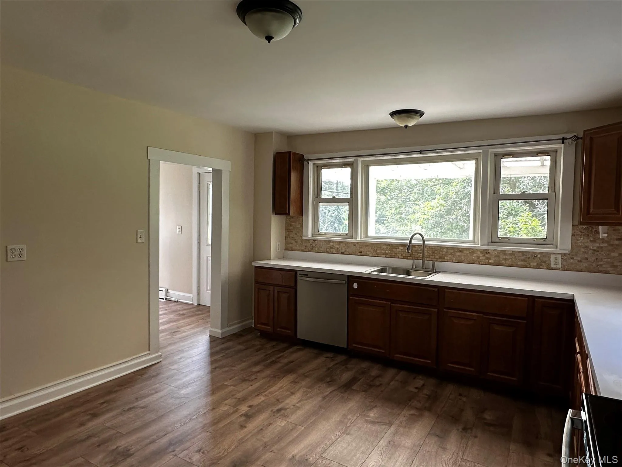 245 Lattintown Road, Marlboro, NY, 3 Bedrooms Bedrooms, 7 Rooms Rooms,1 BathroomBathrooms,Residential Lease,For Rent,Lattintown,0,1034584 245 Lattintown Road, Marlboro, NY, 3 Bedrooms Bedrooms, 7 Rooms Rooms,1 BathroomBathrooms,Residential Lease,For Rent,Lattintown,0,1034584