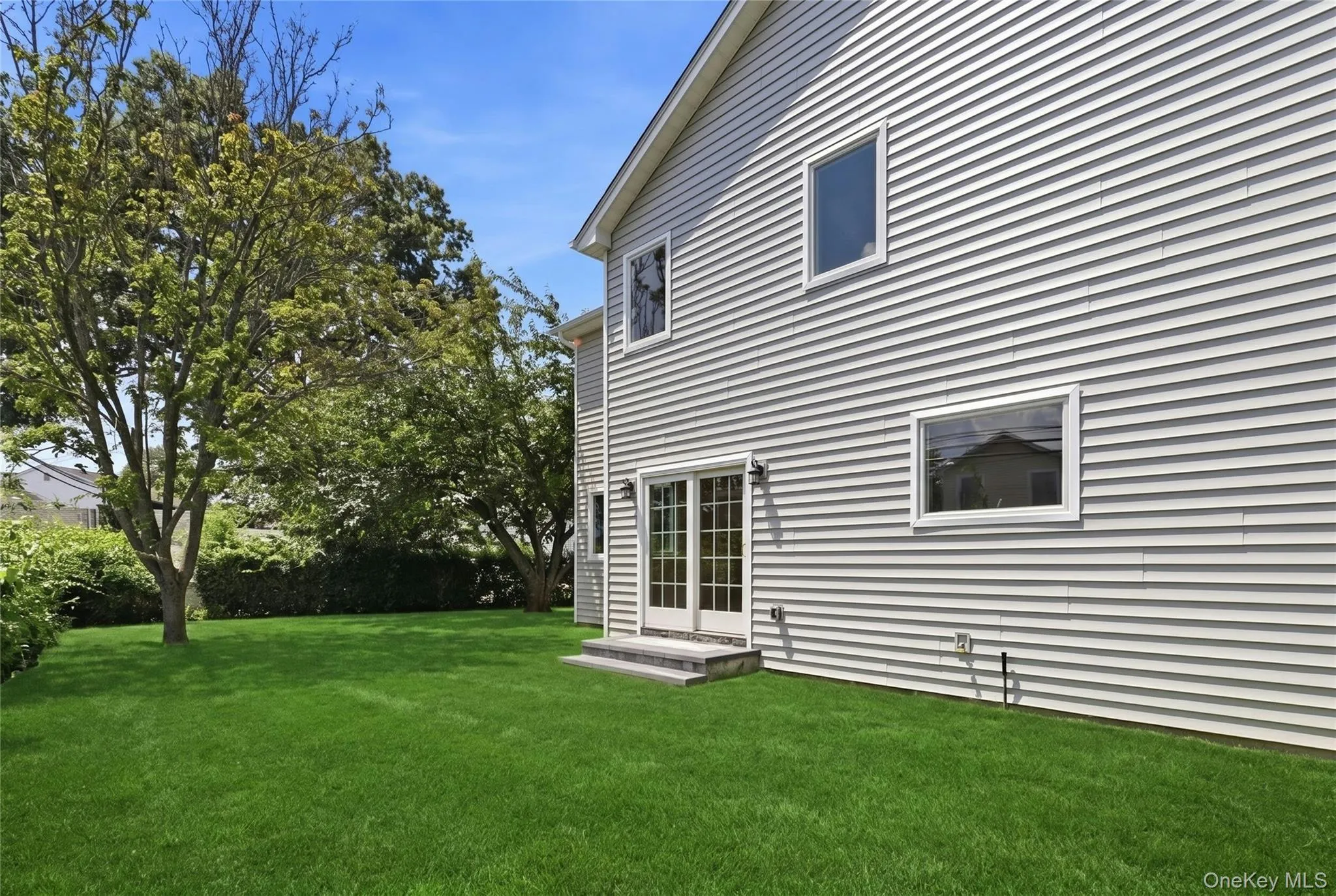 38 Surrey Road, North Hempstead, NY, 5 Bedrooms Bedrooms, 8 Rooms Rooms,3 BathroomsBathrooms,Residential,For Rent,Surrey,0,1034586 38 Surrey Road, North Hempstead, NY, 5 Bedrooms Bedrooms, 8 Rooms Rooms,3 BathroomsBathrooms,Residential,For Rent,Surrey,0,1034586