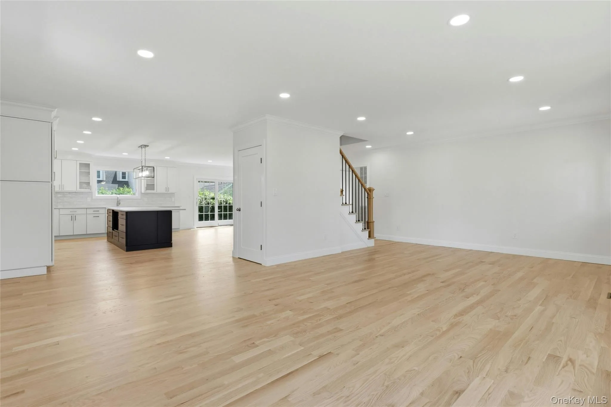 38 Surrey Road, North Hempstead, NY, 5 Bedrooms Bedrooms, 8 Rooms Rooms,3 BathroomsBathrooms,Residential,For Rent,Surrey,0,1034586 38 Surrey Road, North Hempstead, NY, 5 Bedrooms Bedrooms, 8 Rooms Rooms,3 BathroomsBathrooms,Residential,For Rent,Surrey,0,1034586