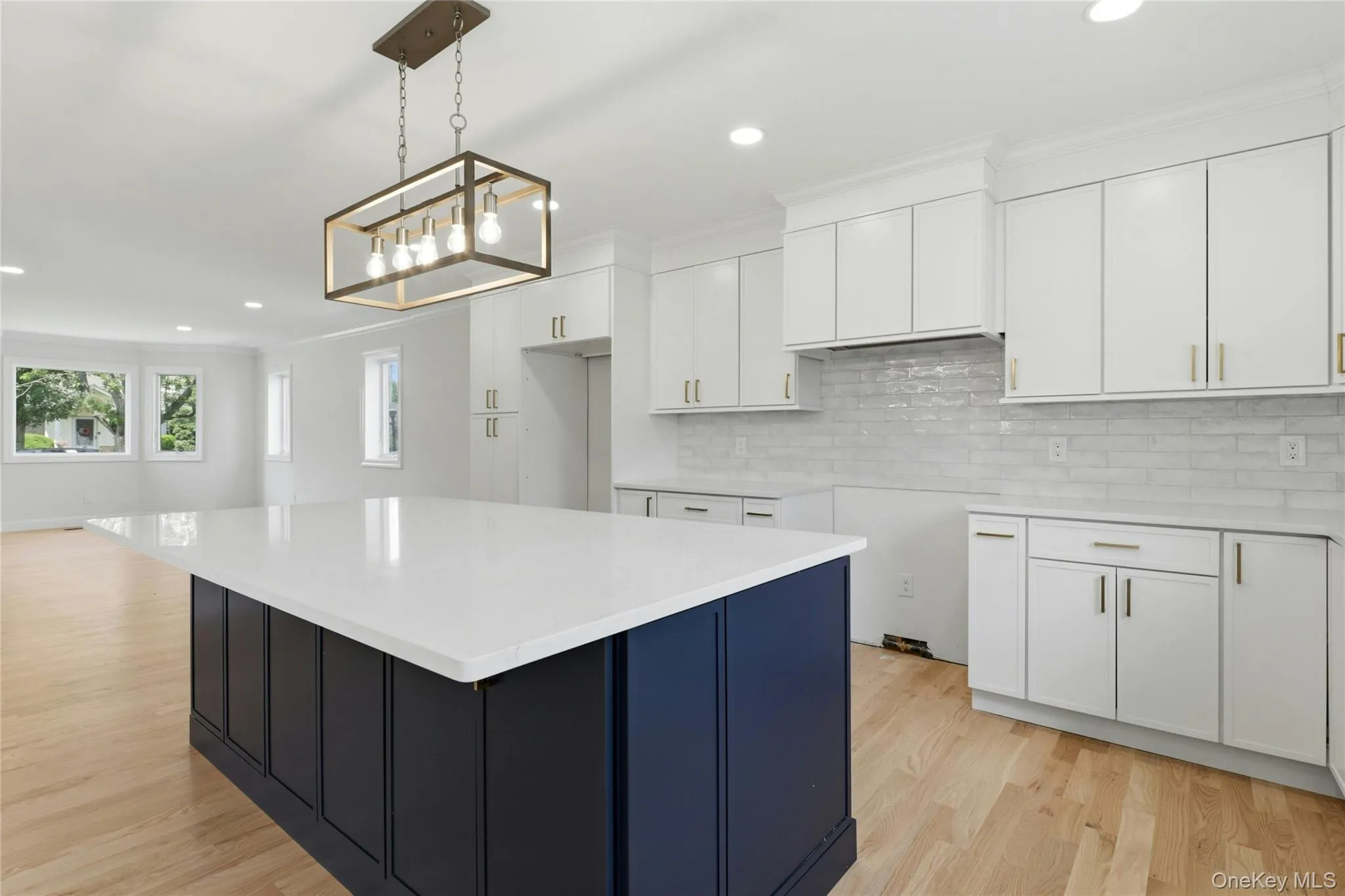 38 Surrey Road, North Hempstead, NY, 5 Bedrooms Bedrooms, 8 Rooms Rooms,3 BathroomsBathrooms,Residential,For Rent,Surrey,0,1034586 38 Surrey Road, North Hempstead, NY, 5 Bedrooms Bedrooms, 8 Rooms Rooms,3 BathroomsBathrooms,Residential,For Rent,Surrey,0,1034586