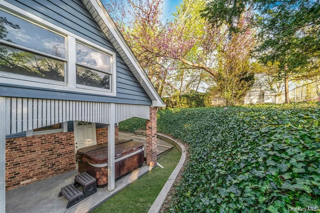 108 Lower Rocky Point Road, Brookhaven, NY, 5 Bedrooms Bedrooms, 10 Rooms Rooms,2 BathroomsBathrooms,Residential,For Rent,Lower Rocky Point,0,1034587 108 Lower Rocky Point Road, Brookhaven, NY, 5 Bedrooms Bedrooms, 10 Rooms Rooms,2 BathroomsBathrooms,Residential,For Rent,Lower Rocky Point,0,1034587