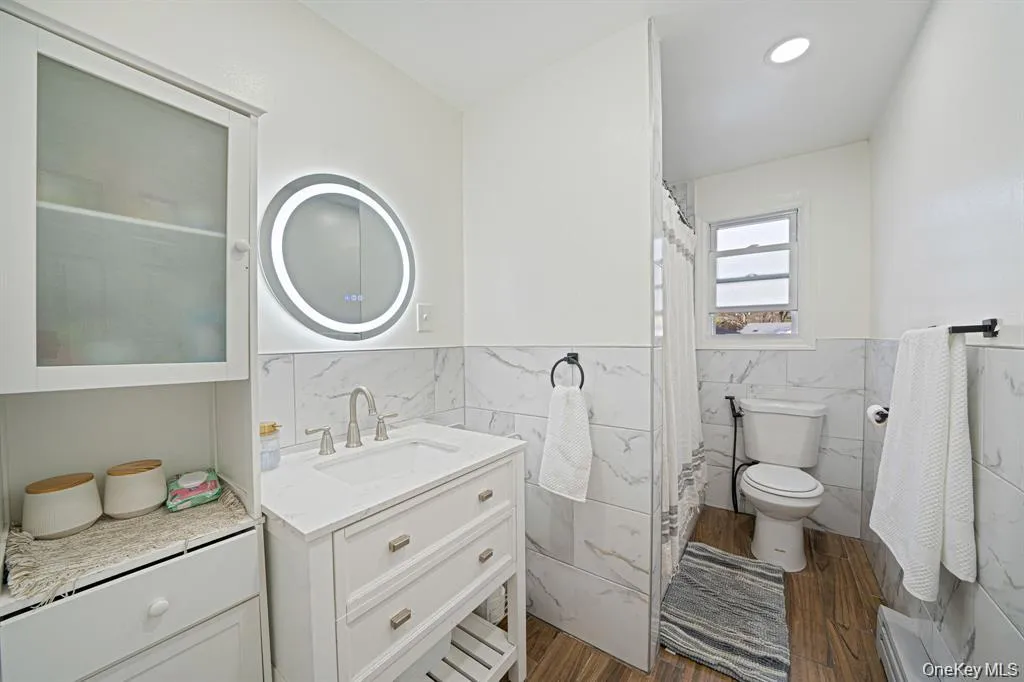 108 Lower Rocky Point Road, Brookhaven, NY, 5 Bedrooms Bedrooms, 10 Rooms Rooms,2 BathroomsBathrooms,Residential,For Rent,Lower Rocky Point,0,1034587 108 Lower Rocky Point Road, Brookhaven, NY, 5 Bedrooms Bedrooms, 10 Rooms Rooms,2 BathroomsBathrooms,Residential,For Rent,Lower Rocky Point,0,1034587