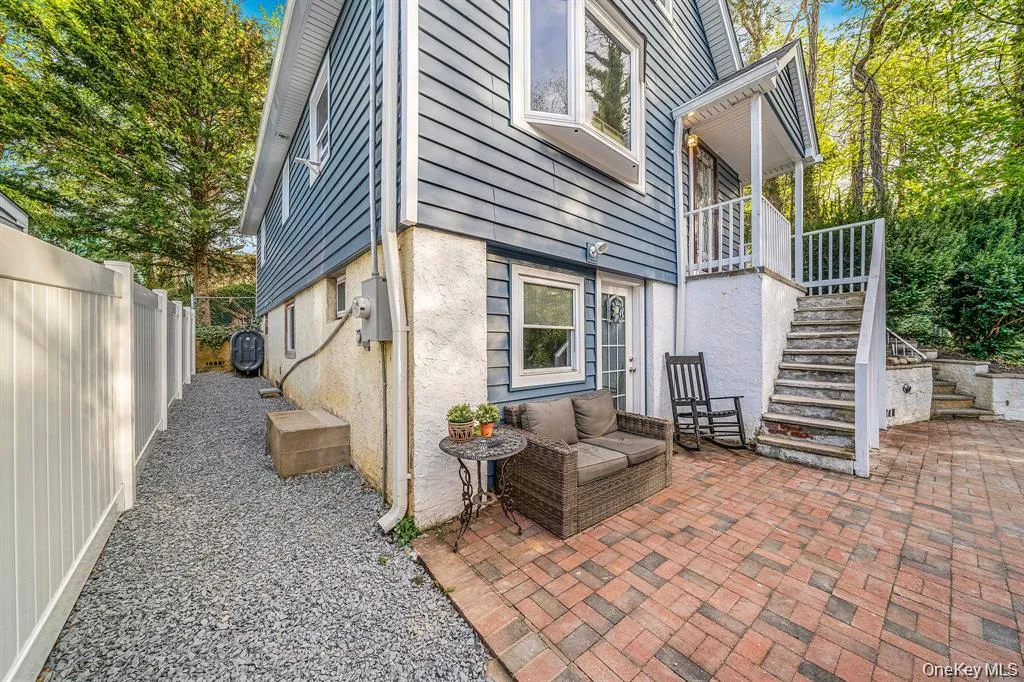 108 Lower Rocky Point Road, Brookhaven, NY, 5 Bedrooms Bedrooms, 10 Rooms Rooms,2 BathroomsBathrooms,Residential,For Rent,Lower Rocky Point,0,1034587 108 Lower Rocky Point Road, Brookhaven, NY, 5 Bedrooms Bedrooms, 10 Rooms Rooms,2 BathroomsBathrooms,Residential,For Rent,Lower Rocky Point,0,1034587
