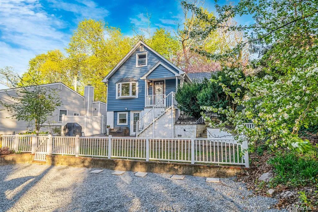108 Lower Rocky Point Road, Brookhaven, NY, 5 Bedrooms Bedrooms, 10 Rooms Rooms,2 BathroomsBathrooms,Residential,For Rent,Lower Rocky Point,0,1034587 108 Lower Rocky Point Road, Brookhaven, NY, 5 Bedrooms Bedrooms, 10 Rooms Rooms,2 BathroomsBathrooms,Residential,For Rent,Lower Rocky Point,0,1034587