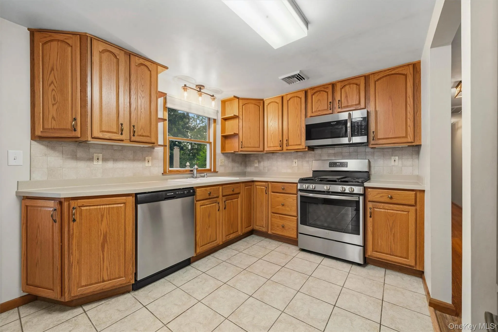 30 Lancer Drive, Newburgh (town), NY, 4 Bedrooms Bedrooms, 7 Rooms Rooms,2 BathroomsBathrooms,Residential,For Rent,Lancer,0,1034589 30 Lancer Drive, Newburgh (town), NY, 4 Bedrooms Bedrooms, 7 Rooms Rooms,2 BathroomsBathrooms,Residential,For Rent,Lancer,0,1034589