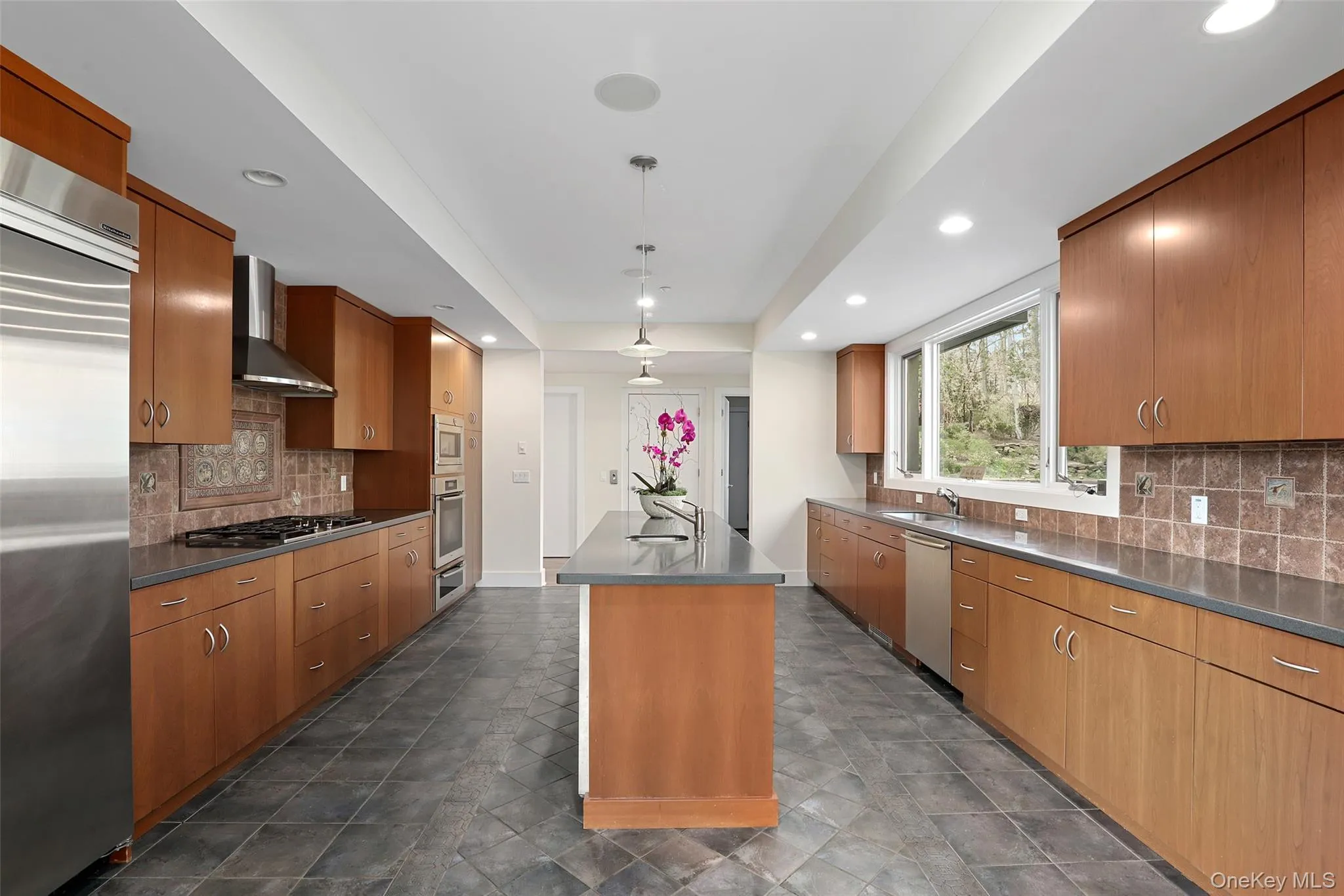 17 Fox Run Road, Pound Ridge, NY, 4 Bedrooms Bedrooms, 9 Rooms Rooms,4 BathroomsBathrooms,Residential Lease,For Rent,Fox Run,0,1034593 17 Fox Run Road, Pound Ridge, NY, 4 Bedrooms Bedrooms, 9 Rooms Rooms,4 BathroomsBathrooms,Residential Lease,For Rent,Fox Run,0,1034593