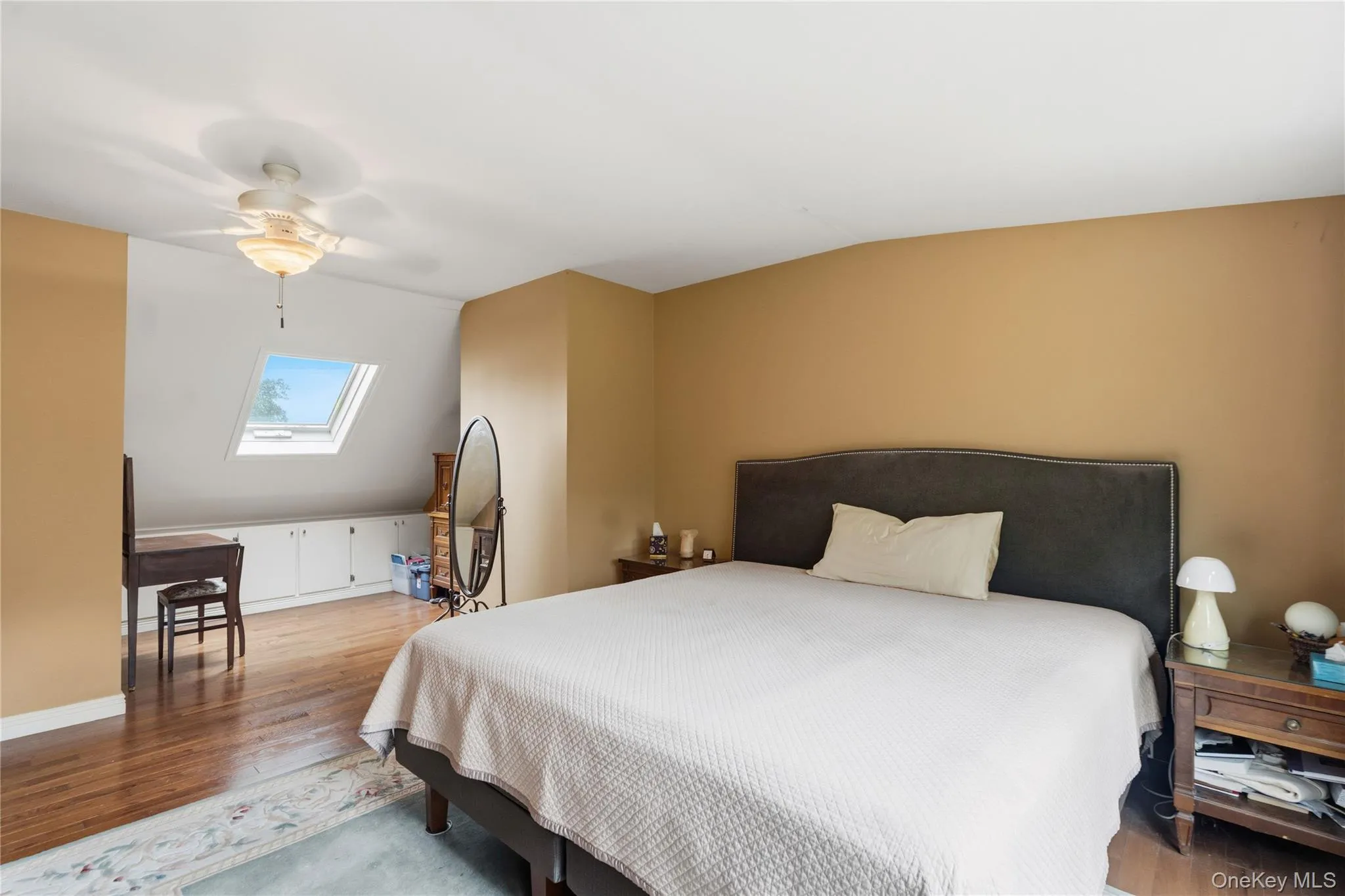 Master Bedroom with Skylight Master Bedroom with Skylight