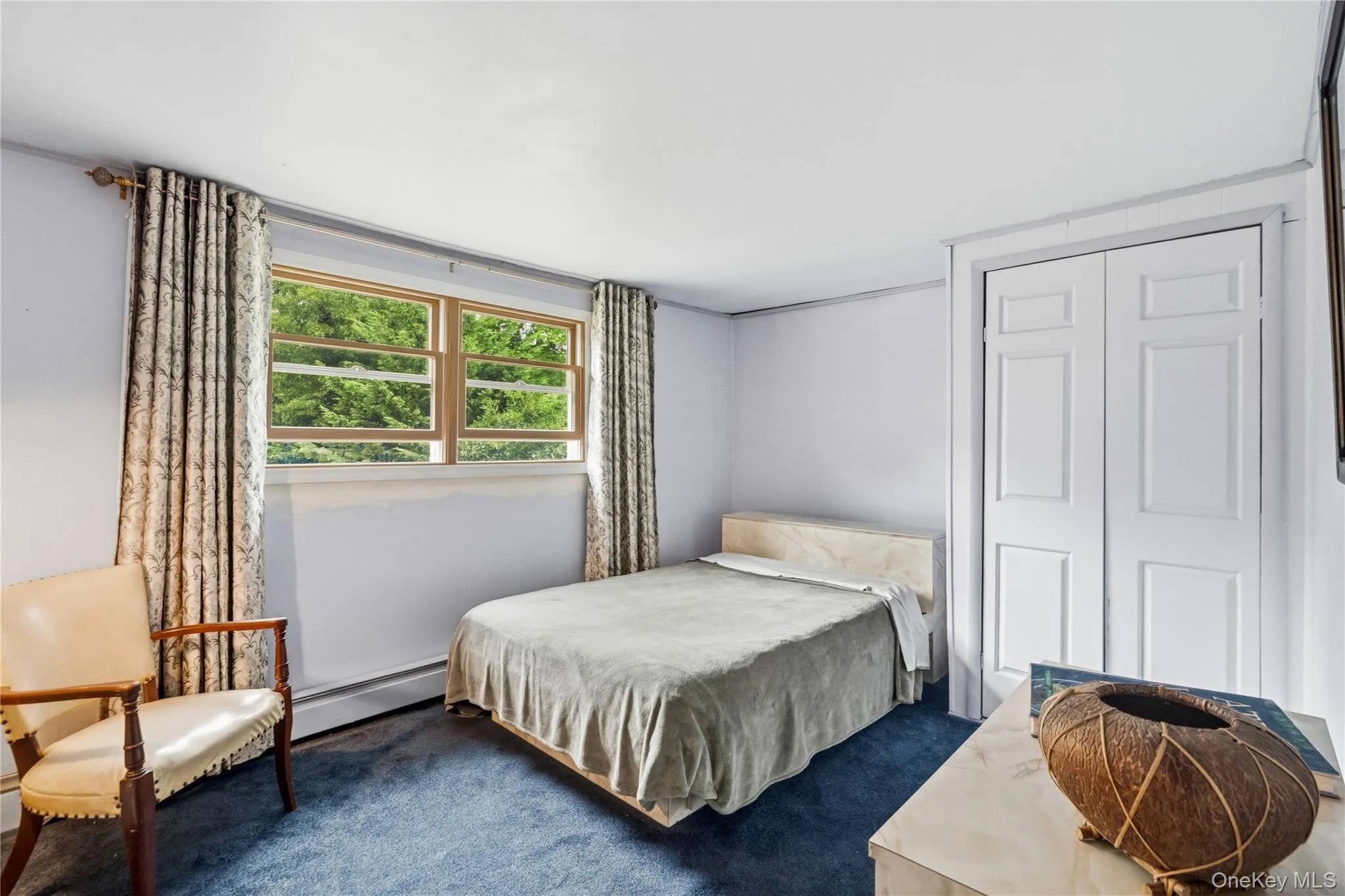 2nd Bedroom with Carpeting and Double Closet 2nd Bedroom with Carpeting and Double Closet