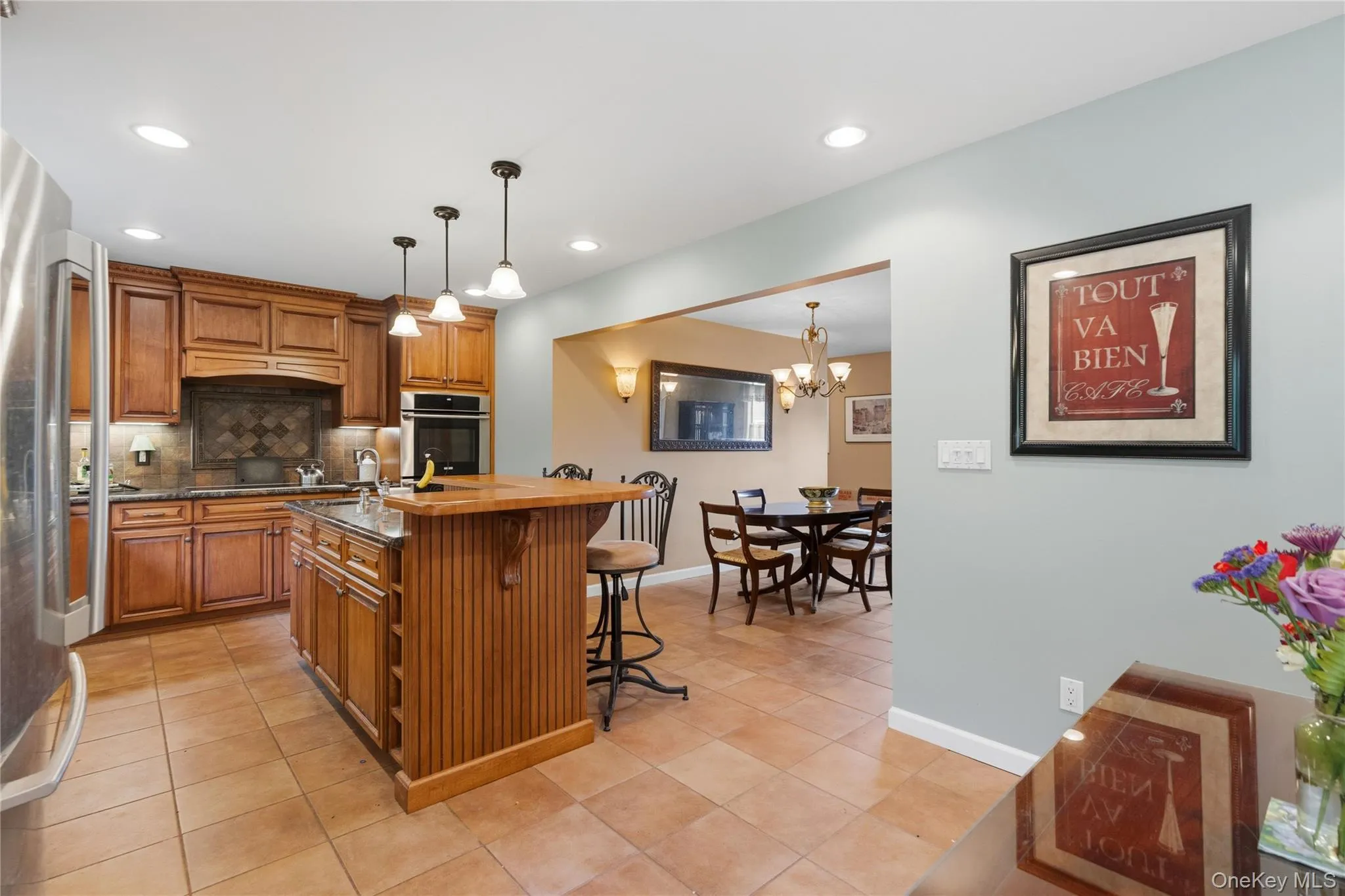 Kitchen with Heated Porcelain Tile Floors Kitchen with Heated Porcelain Tile Floors