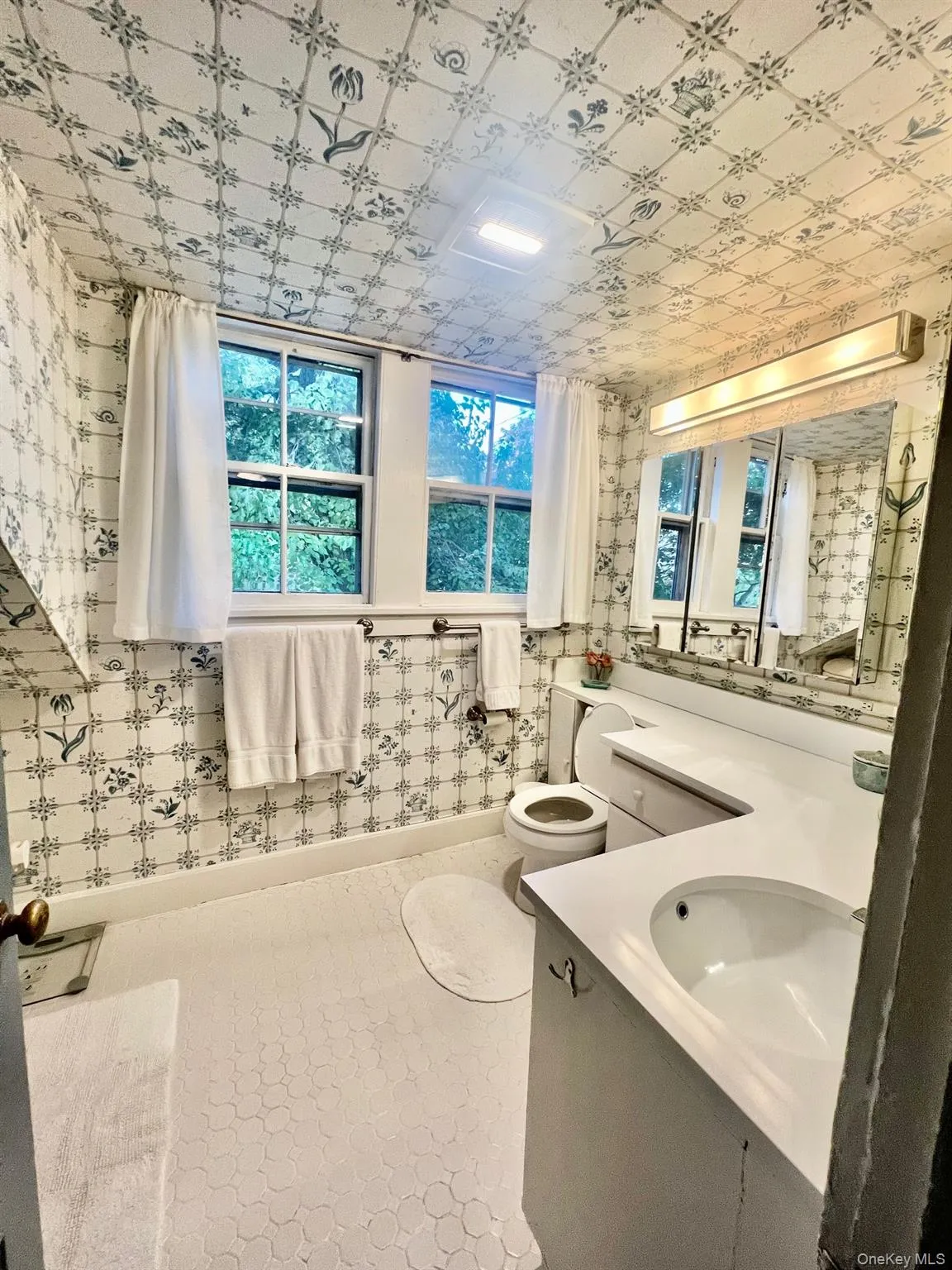 330 Centre Island Rd, Oyster Bay, NY, 3 Bedrooms Bedrooms, 8 Rooms Rooms,2 BathroomsBathrooms,Residential Lease,For Rent,Centre Island Rd,0,1034600 330 Centre Island Rd, Oyster Bay, NY, 3 Bedrooms Bedrooms, 8 Rooms Rooms,2 BathroomsBathrooms,Residential Lease,For Rent,Centre Island Rd,0,1034600