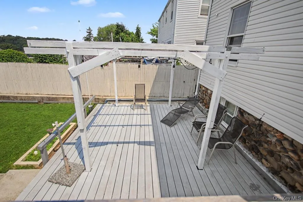 127 Wickes Avenue, Yonkers, NY, 4 Bedrooms Bedrooms, 7 Rooms Rooms,2 BathroomsBathrooms,Residential,For Rent,Wickes,0,1034602 127 Wickes Avenue, Yonkers, NY, 4 Bedrooms Bedrooms, 7 Rooms Rooms,2 BathroomsBathrooms,Residential,For Rent,Wickes,0,1034602