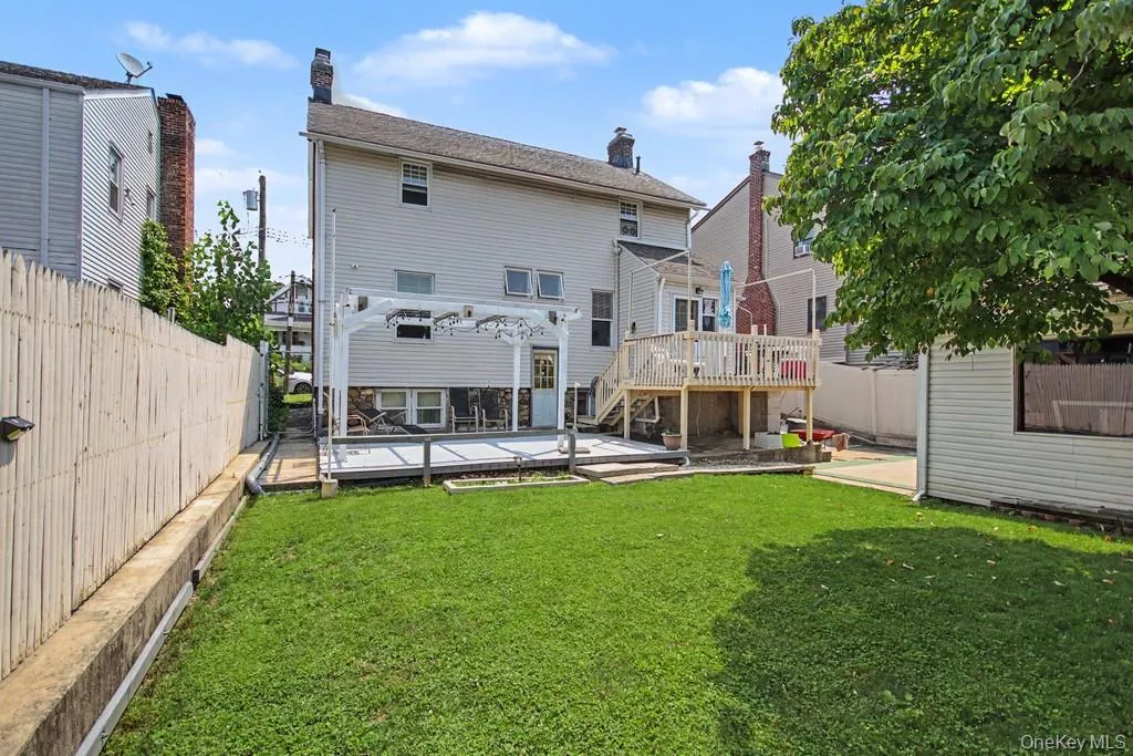 127 Wickes Avenue, Yonkers, NY, 4 Bedrooms Bedrooms, 7 Rooms Rooms,2 BathroomsBathrooms,Residential,For Rent,Wickes,0,1034602 127 Wickes Avenue, Yonkers, NY, 4 Bedrooms Bedrooms, 7 Rooms Rooms,2 BathroomsBathrooms,Residential,For Rent,Wickes,0,1034602