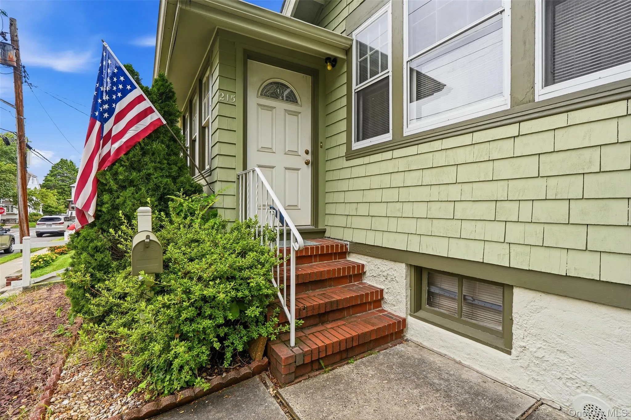 215 Demorest Avenue, New York, NY, 4 Bedrooms Bedrooms, 9 Rooms Rooms,2 BathroomsBathrooms,Residential,For Rent,Demorest,0,1034610 215 Demorest Avenue, New York, NY, 4 Bedrooms Bedrooms, 9 Rooms Rooms,2 BathroomsBathrooms,Residential,For Rent,Demorest,0,1034610