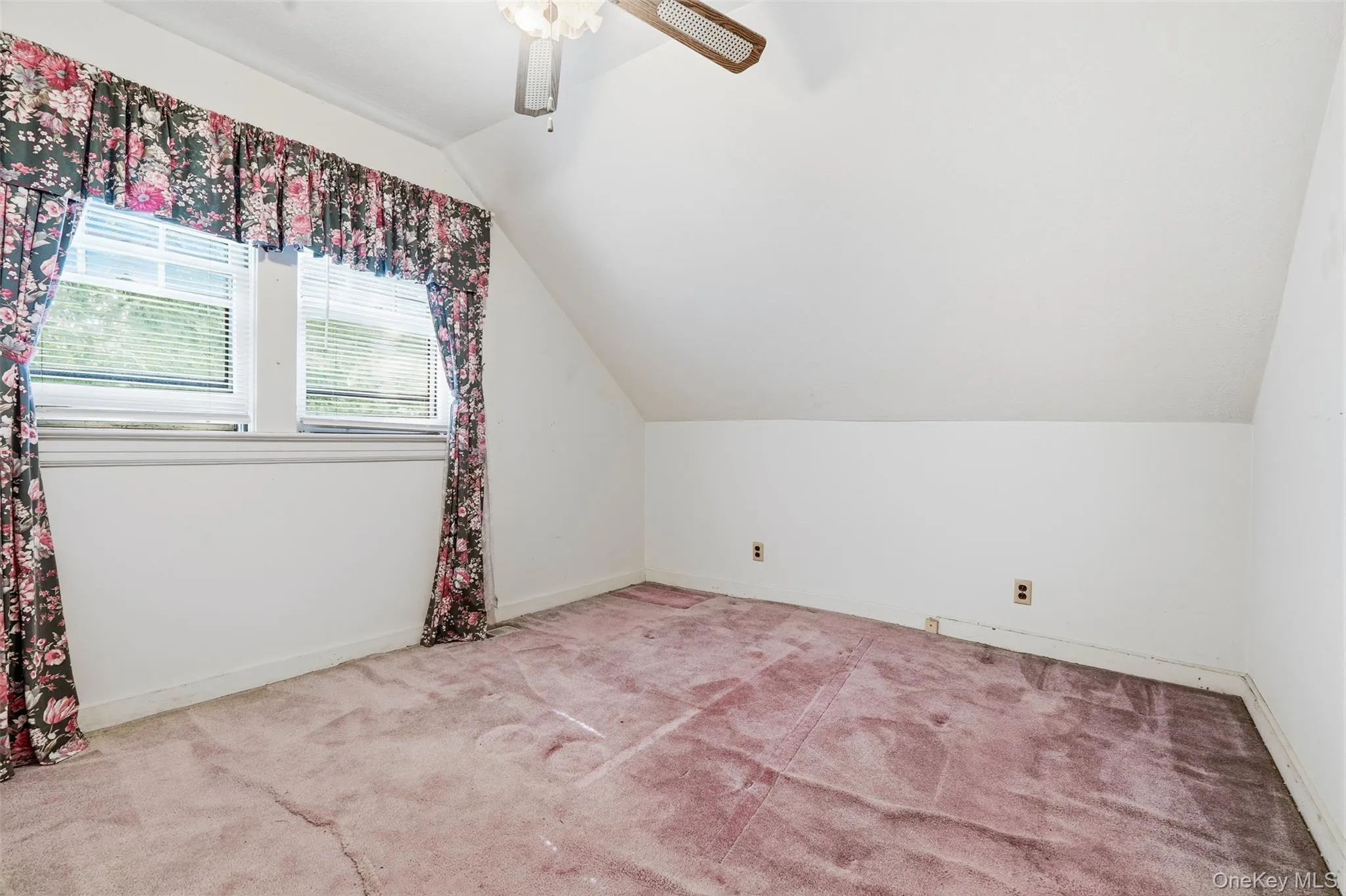 215 Demorest Avenue, New York, NY, 4 Bedrooms Bedrooms, 9 Rooms Rooms,2 BathroomsBathrooms,Residential,For Rent,Demorest,0,1034610 215 Demorest Avenue, New York, NY, 4 Bedrooms Bedrooms, 9 Rooms Rooms,2 BathroomsBathrooms,Residential,For Rent,Demorest,0,1034610