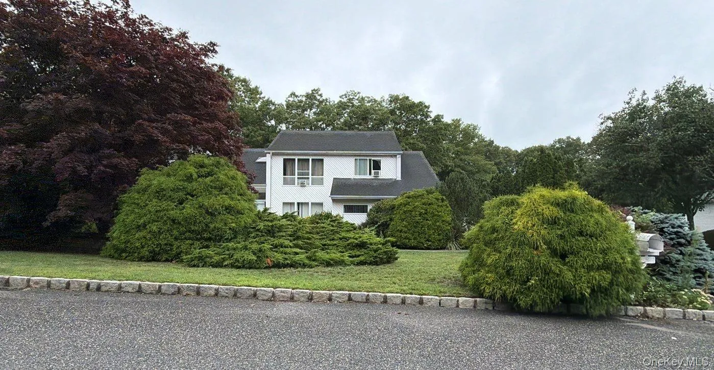 26 Bailey Lane, Brookhaven, NY, 4 Bedrooms Bedrooms, 8 Rooms Rooms,2 BathroomsBathrooms,Residential,For Rent,Bailey,0,1034614 26 Bailey Lane, Brookhaven, NY, 4 Bedrooms Bedrooms, 8 Rooms Rooms,2 BathroomsBathrooms,Residential,For Rent,Bailey,0,1034614
