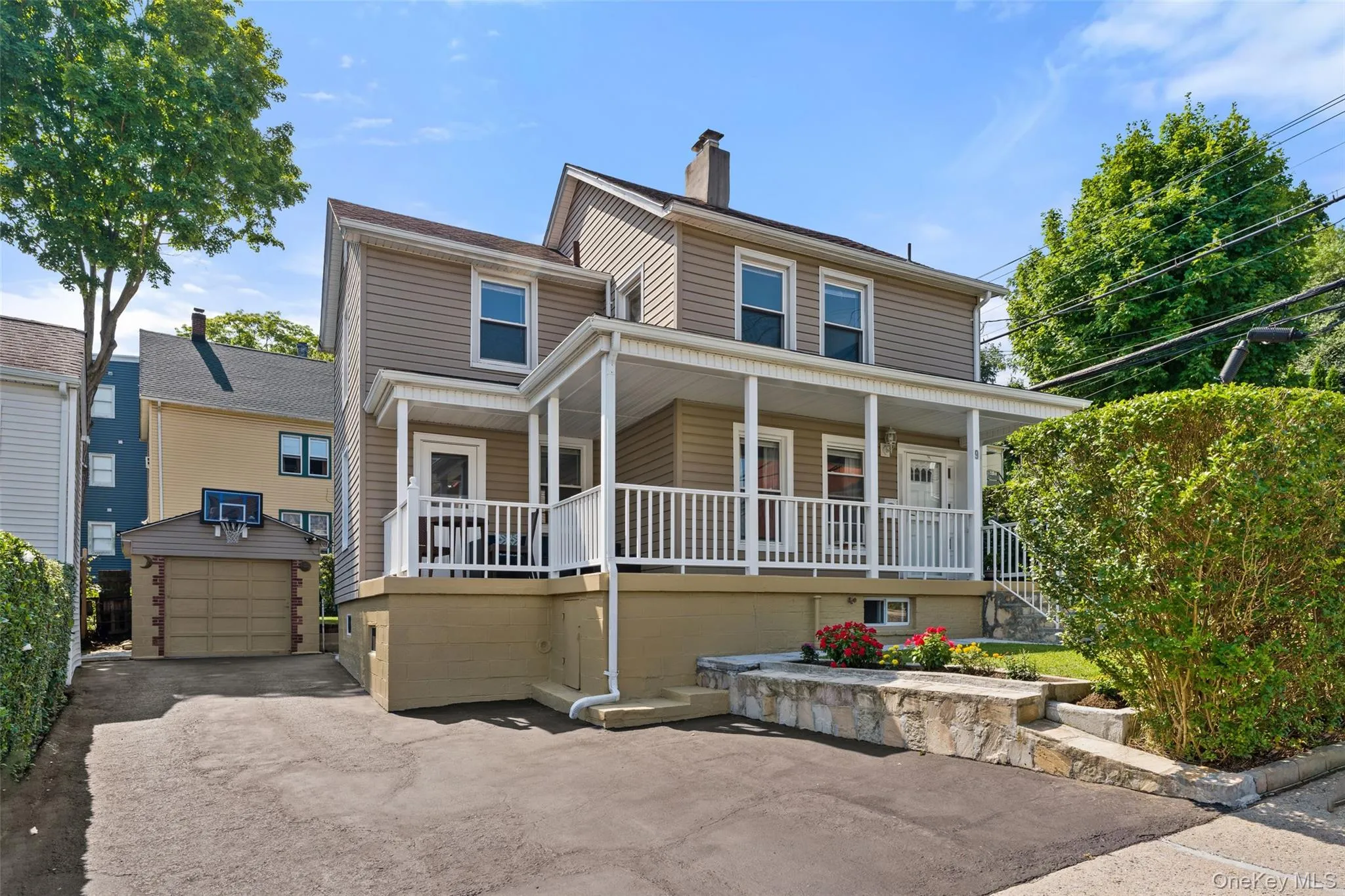 9 School Street, White Plains, NY, 3 Bedrooms Bedrooms, 6 Rooms Rooms,1 BathroomBathrooms,Residential,For Rent,School,0,1034618 9 School Street, White Plains, NY, 3 Bedrooms Bedrooms, 6 Rooms Rooms,1 BathroomBathrooms,Residential,For Rent,School,0,1034618